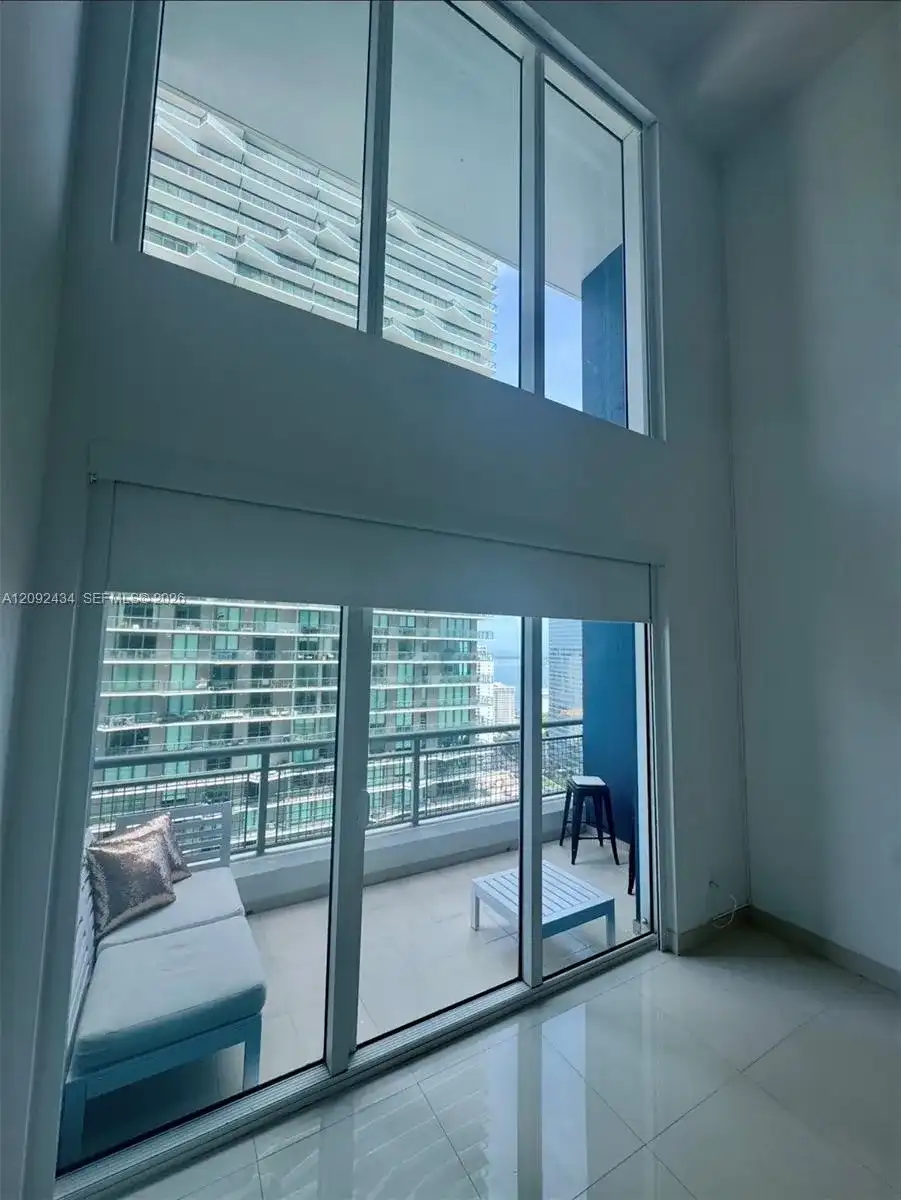 60 SW 13th St # 2618, Miami FL 33130