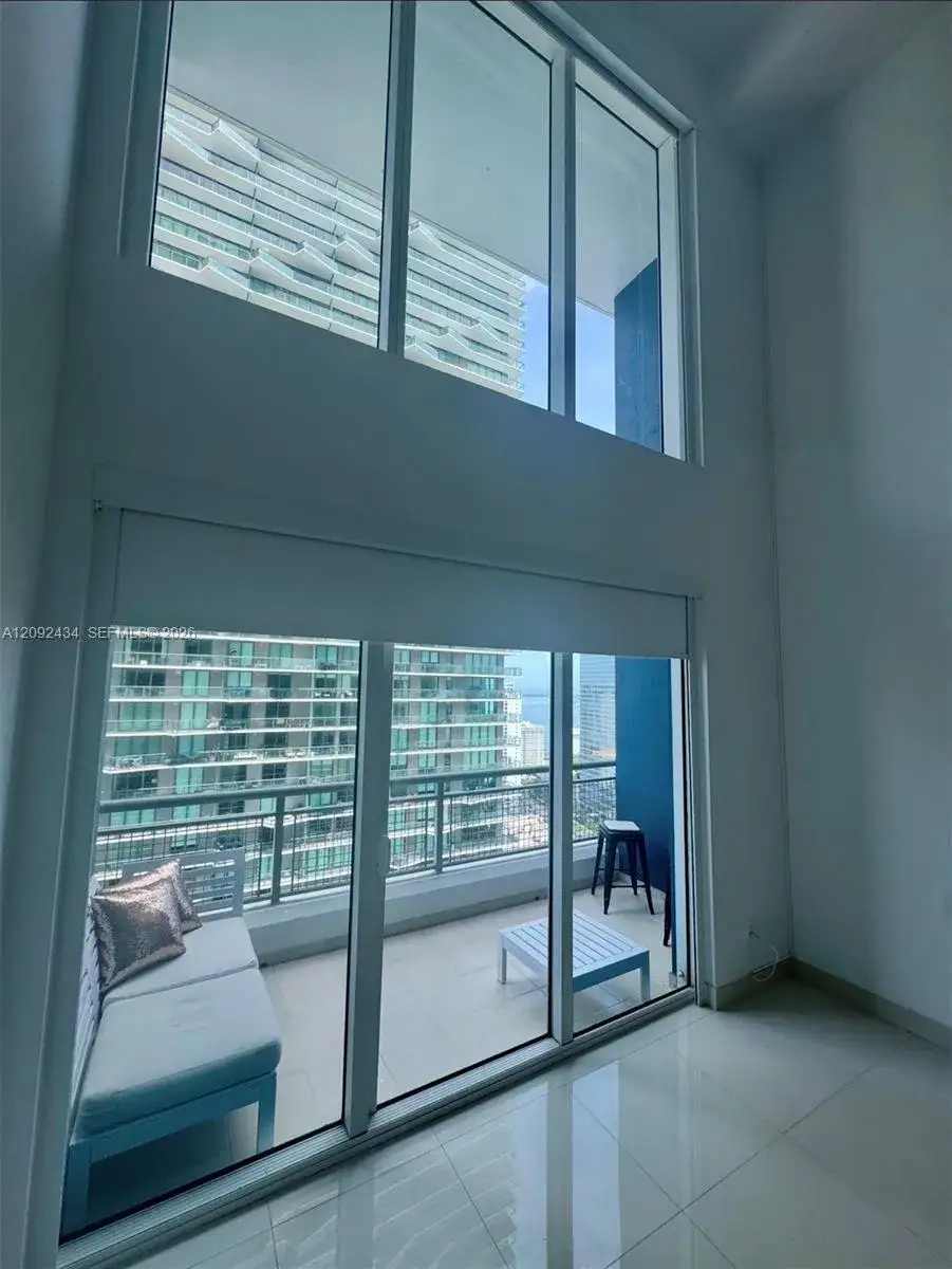 60 SW 13th St # 2618, Miami FL 33130