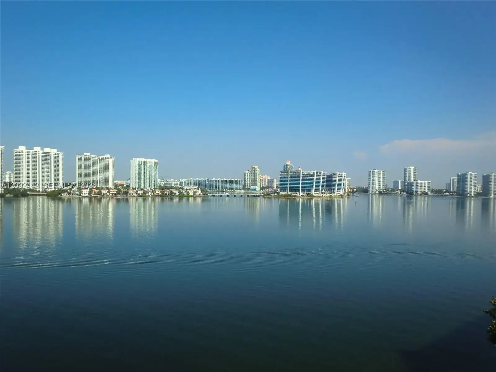 17600 N Bay Rd # N302, Sunny Isles Beach FL 33160