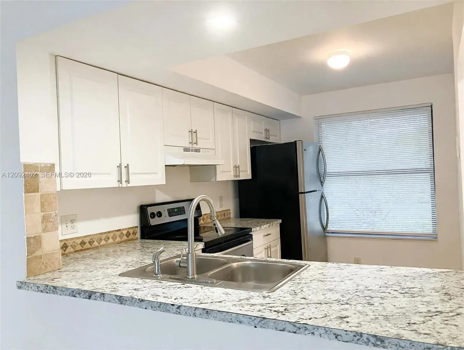 217 Lake Pointe Dr # 204, Oakland Park FL 33309