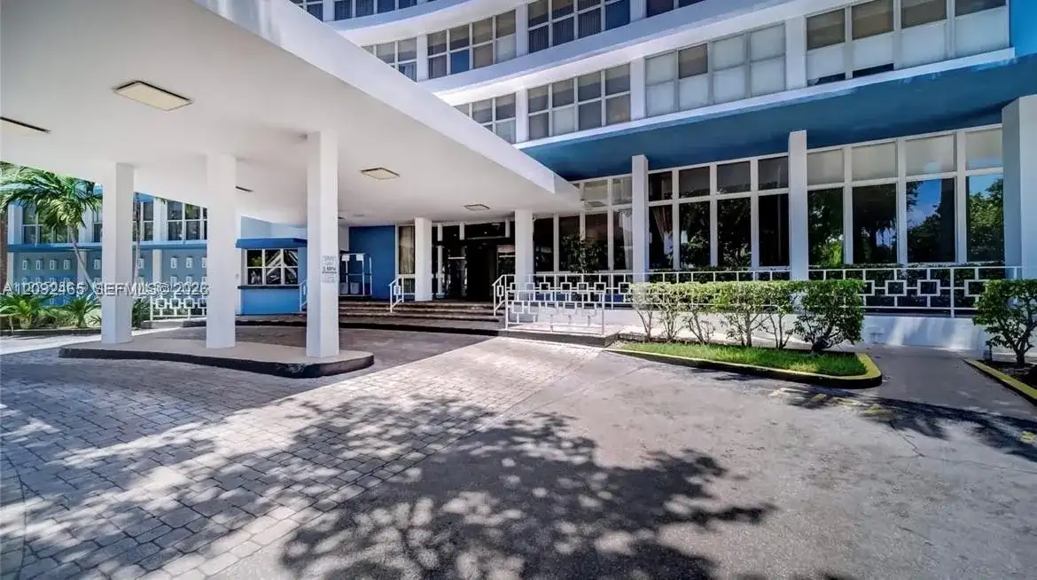 7441 Wayne Ave # 6L, Miami Beach FL 33141 photo 2