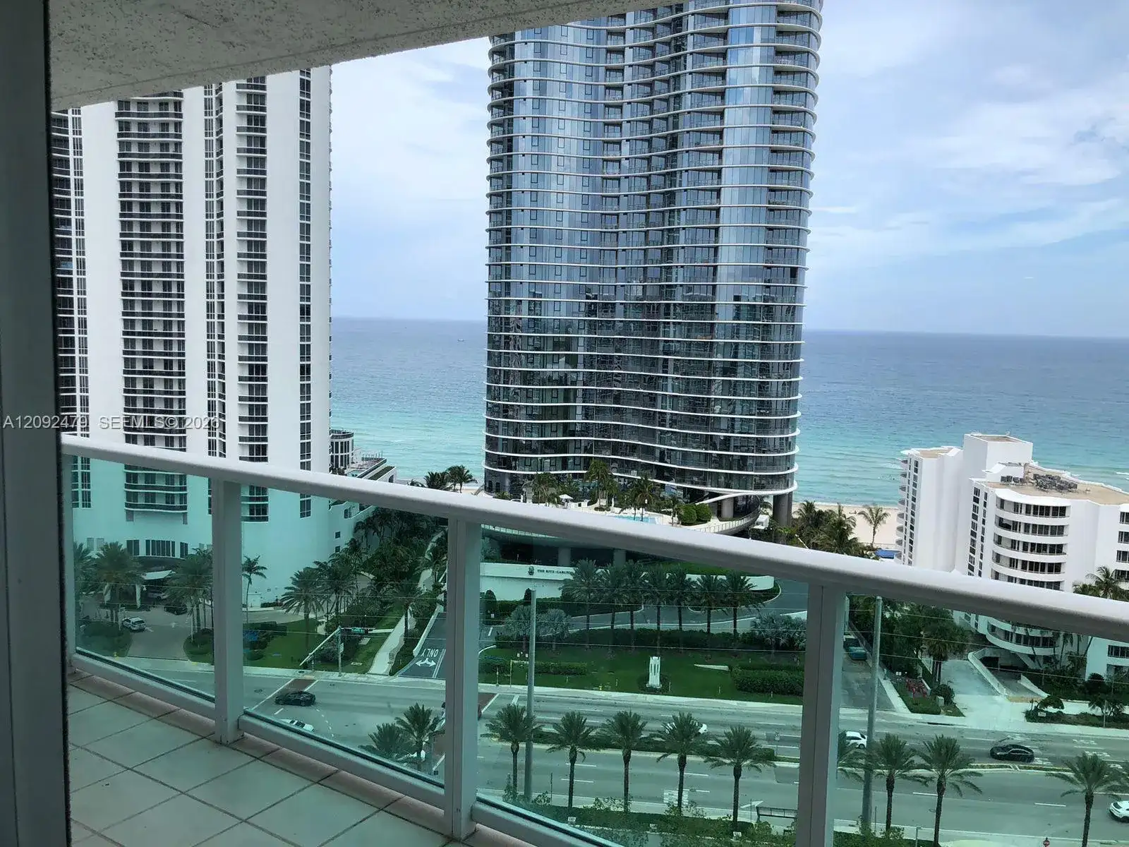 100 Bayview Dr # 1908, Sunny Isles Beach FL 33160 photo 4