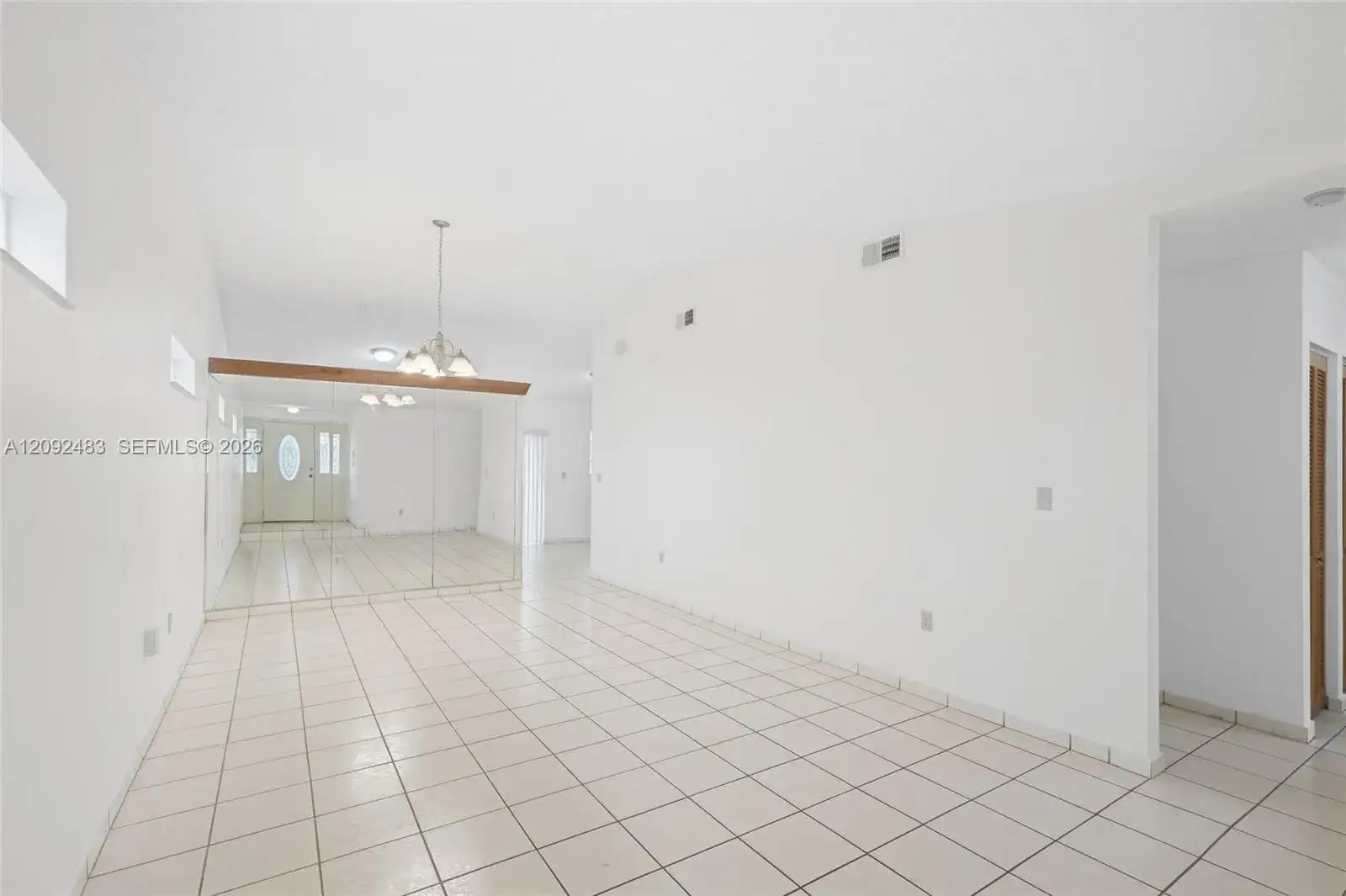12641 NW 102nd Pl, Hialeah Gardens FL 33018 photo 4