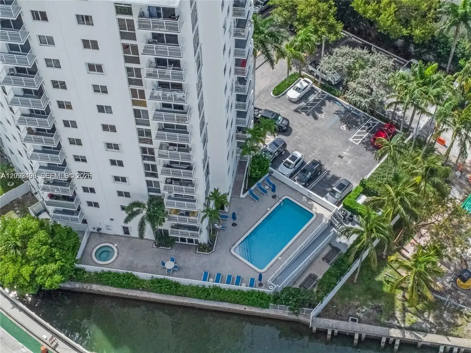1688 West Ave # 408, Miami Beach FL 33139 photo 4