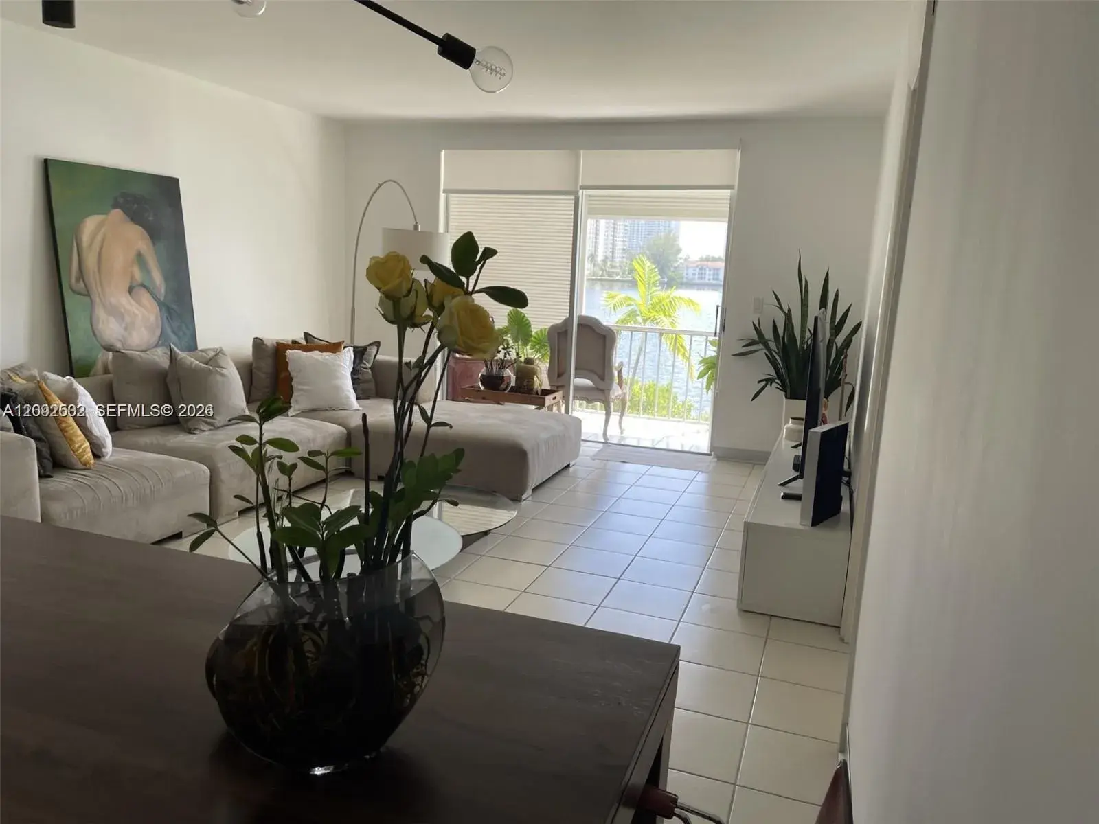 2861 NE Leonard Dr # F206, Aventura FL 33160