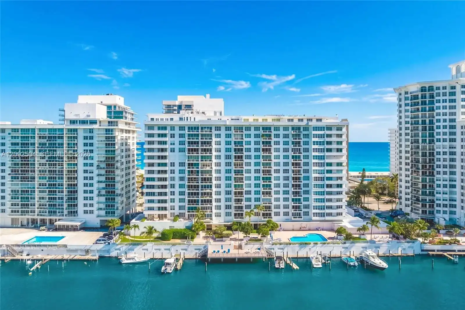 5700 Collins Ave # 3M, Miami Beach FL 33140