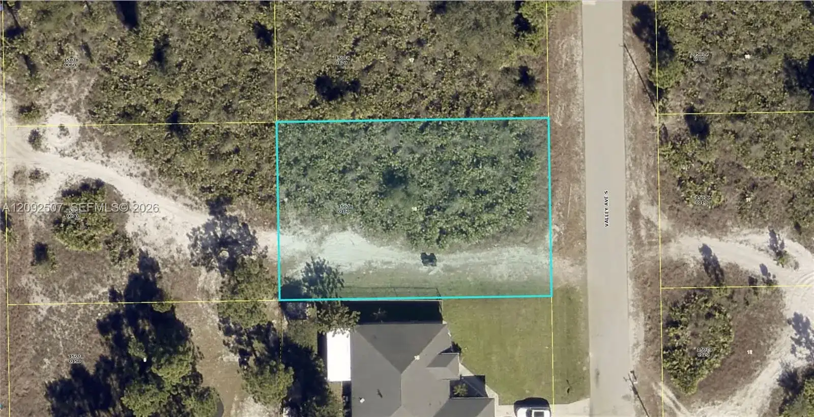 650 Valley Ave S, Lehigh Acres FL 33974 photo 2
