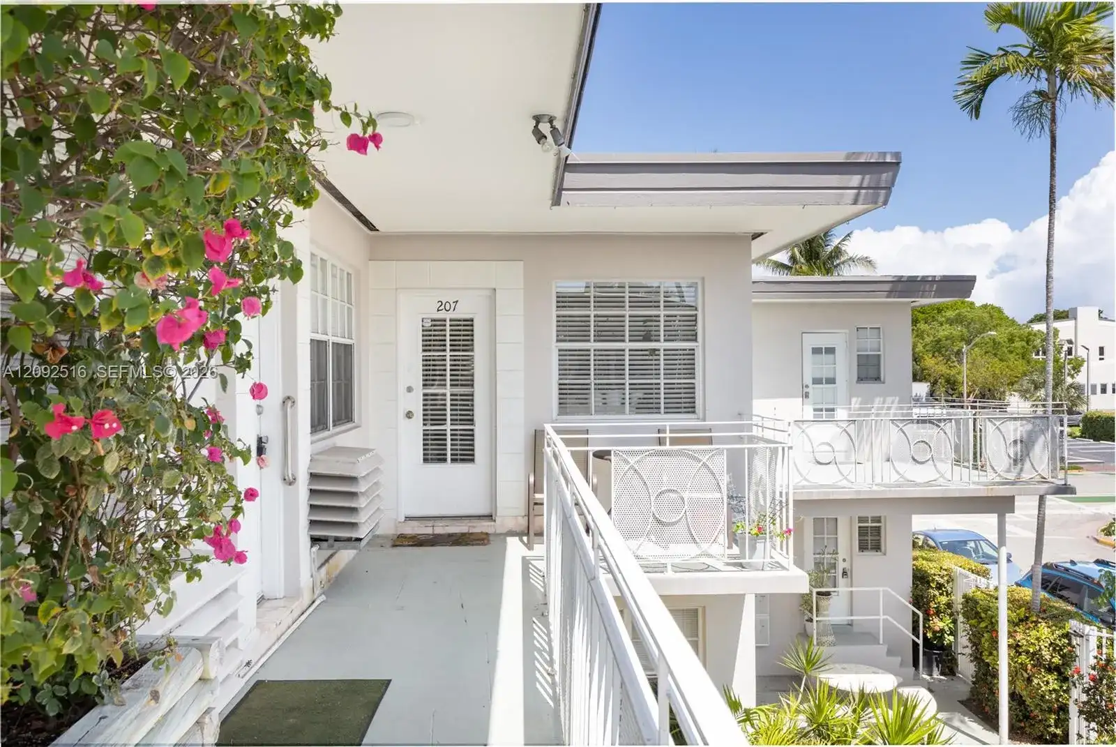 717 Espanola Way # 207, Miami Beach FL 33139 photo 2