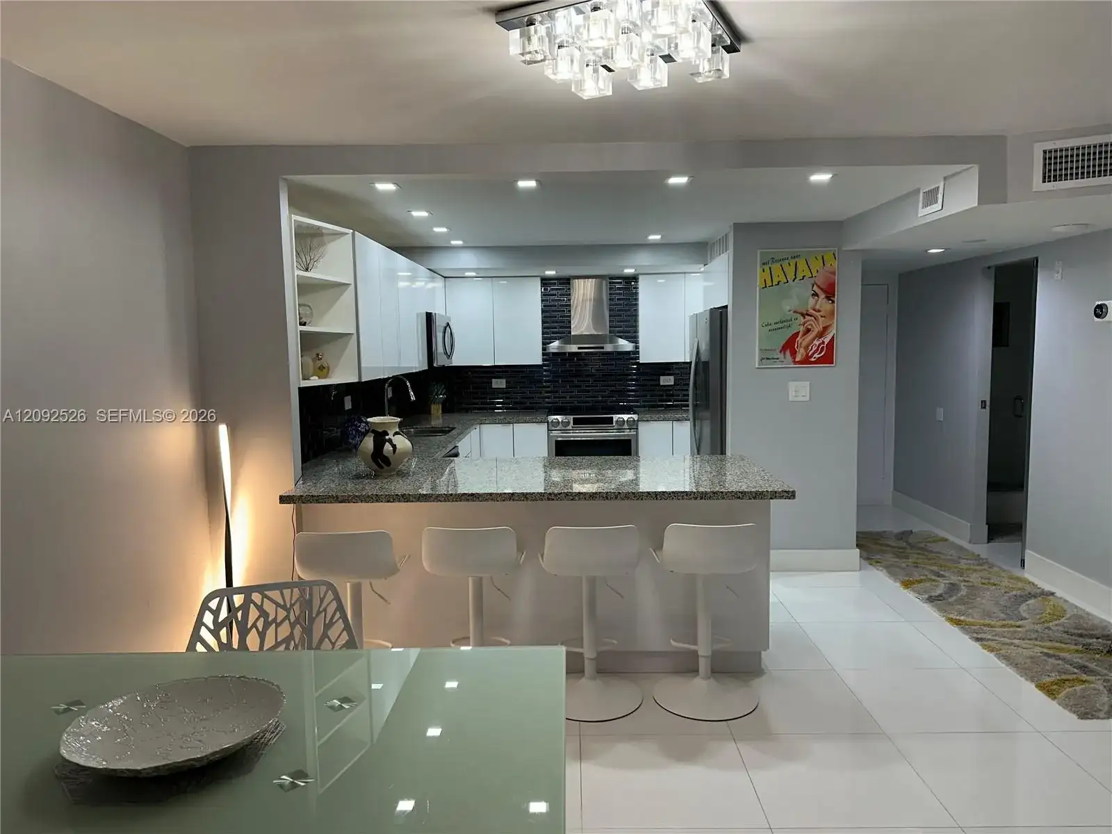 6039 Collins Ave # 721, Miami Beach FL 33140 photo 4