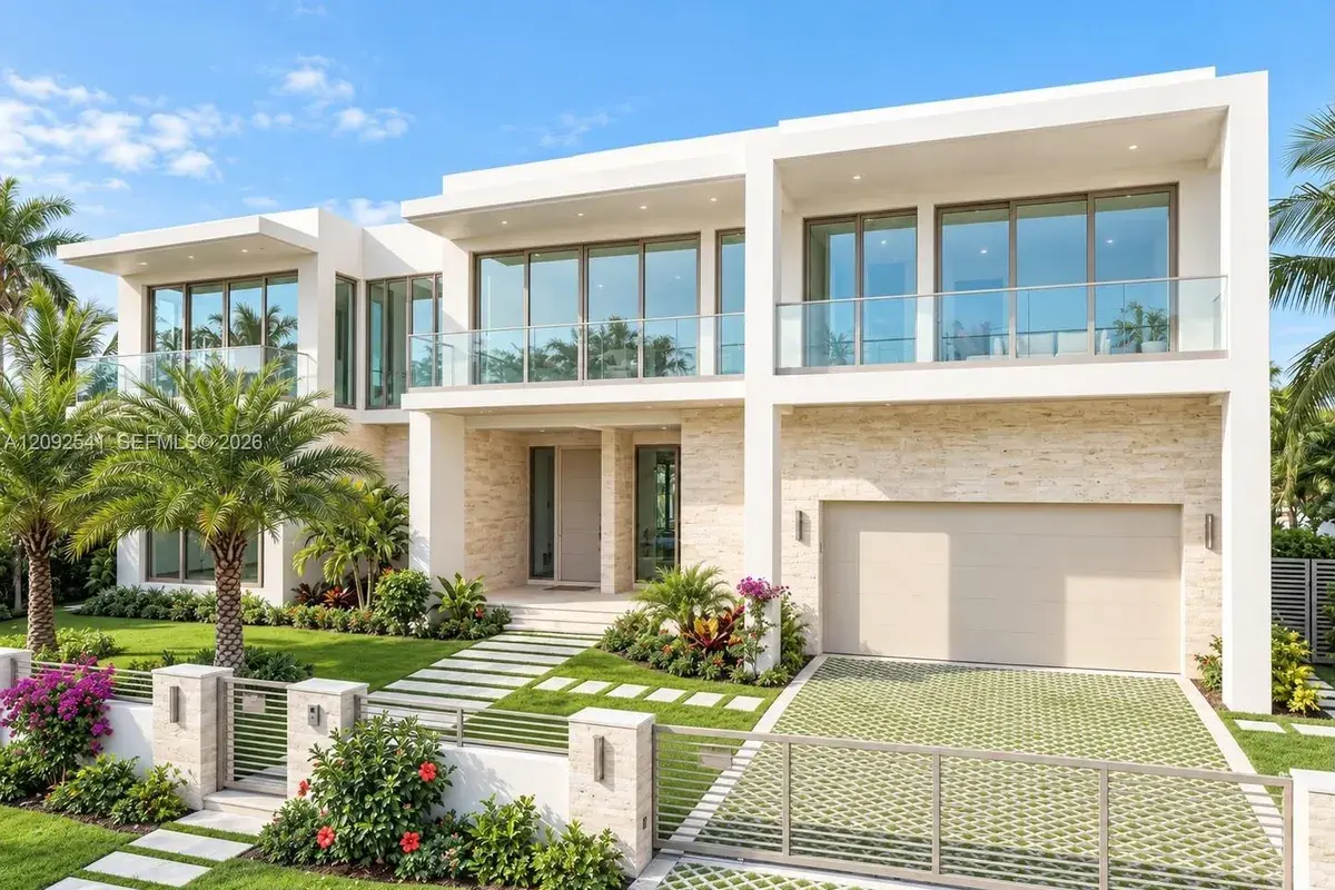 2000 S Hibiscus Dr, North Miami FL 33181