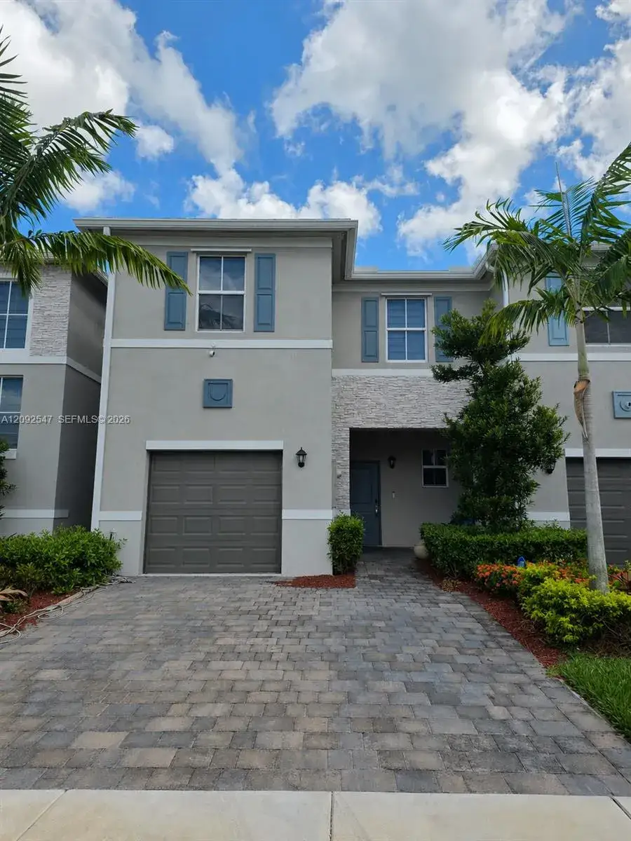 758 SE 16th Ct, Homestead FL 33034