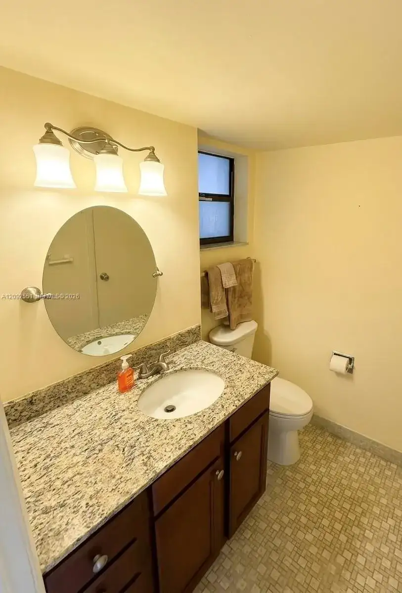 900 Colony Point Cir # 416, Pembroke Pines FL 33026 photo 5