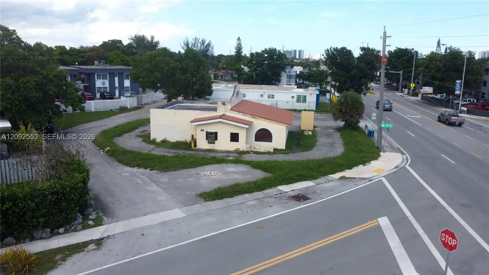 14100 W Dixie Hwy, North Miami FL 33161 photo 5