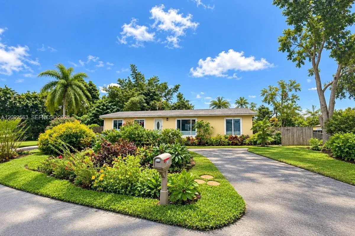 9239 Honeywell Rd, Lake Worth FL 33467