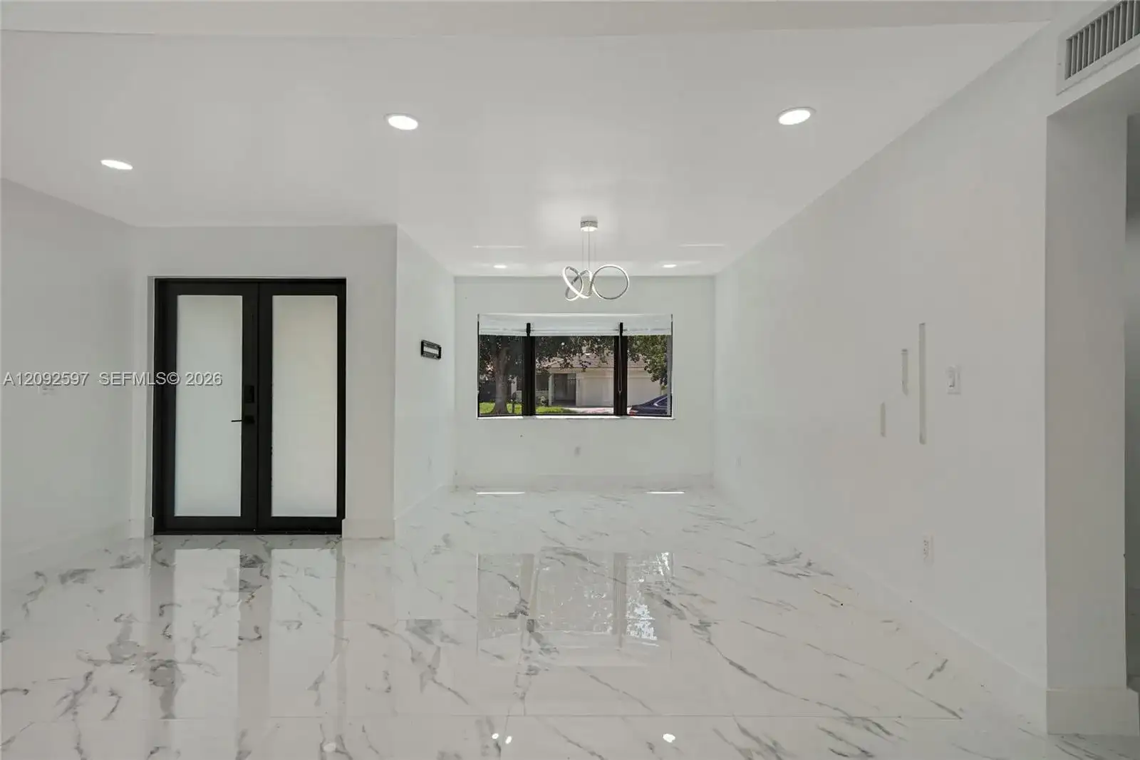 8745 NW 150th Ter, Miami Lakes FL 33018 photo 3