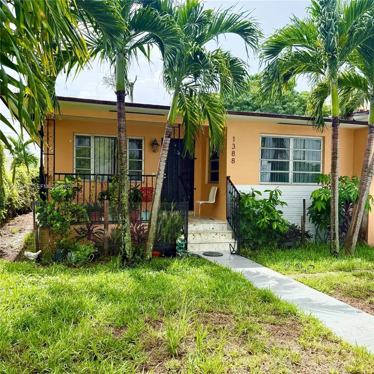 1388 NW 55 St, Miami FL 33142 photo 2