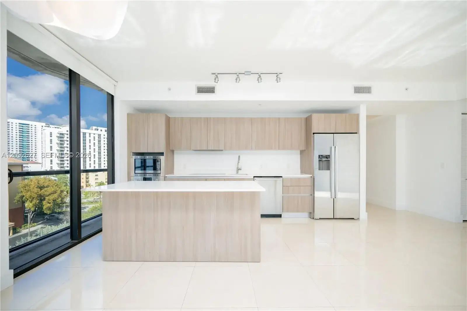 201 SW 17th Rd # 701, Miami FL 33129 photo 5