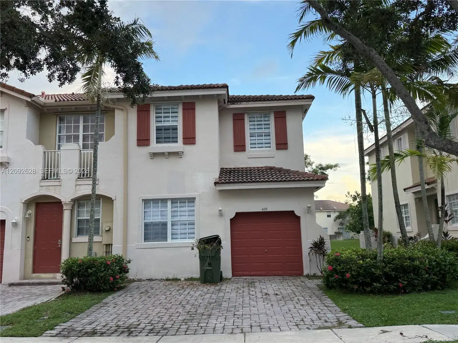 459 NE 21st Ave, Homestead FL 33033 photo 2