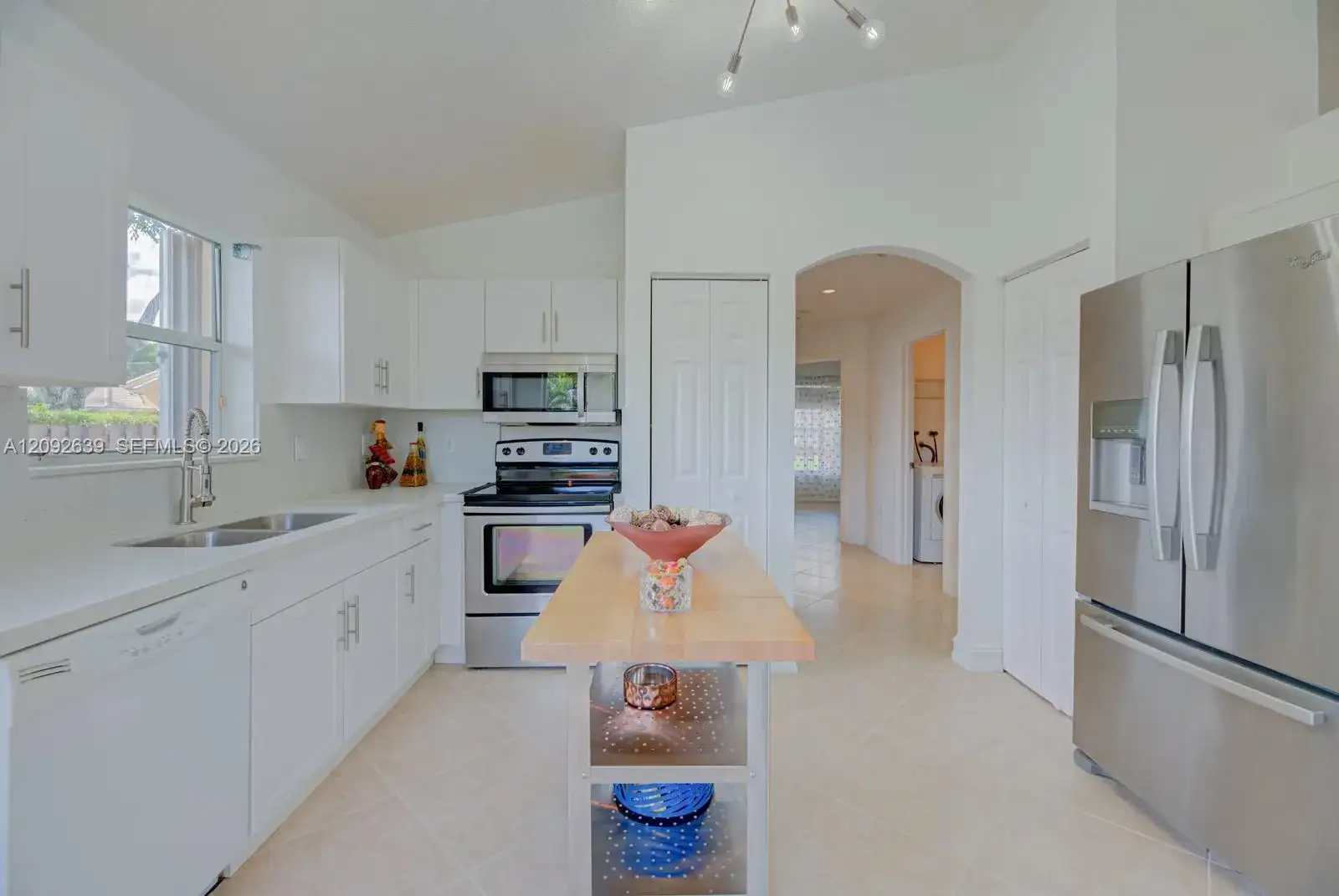 14133 SW 154th Pl, Miami FL 33196 photo 2