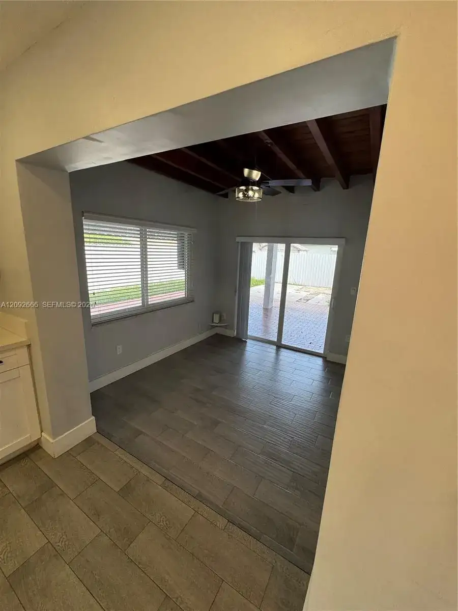 9321 SW 26th St # 1, Miami FL 33165 photo 5
