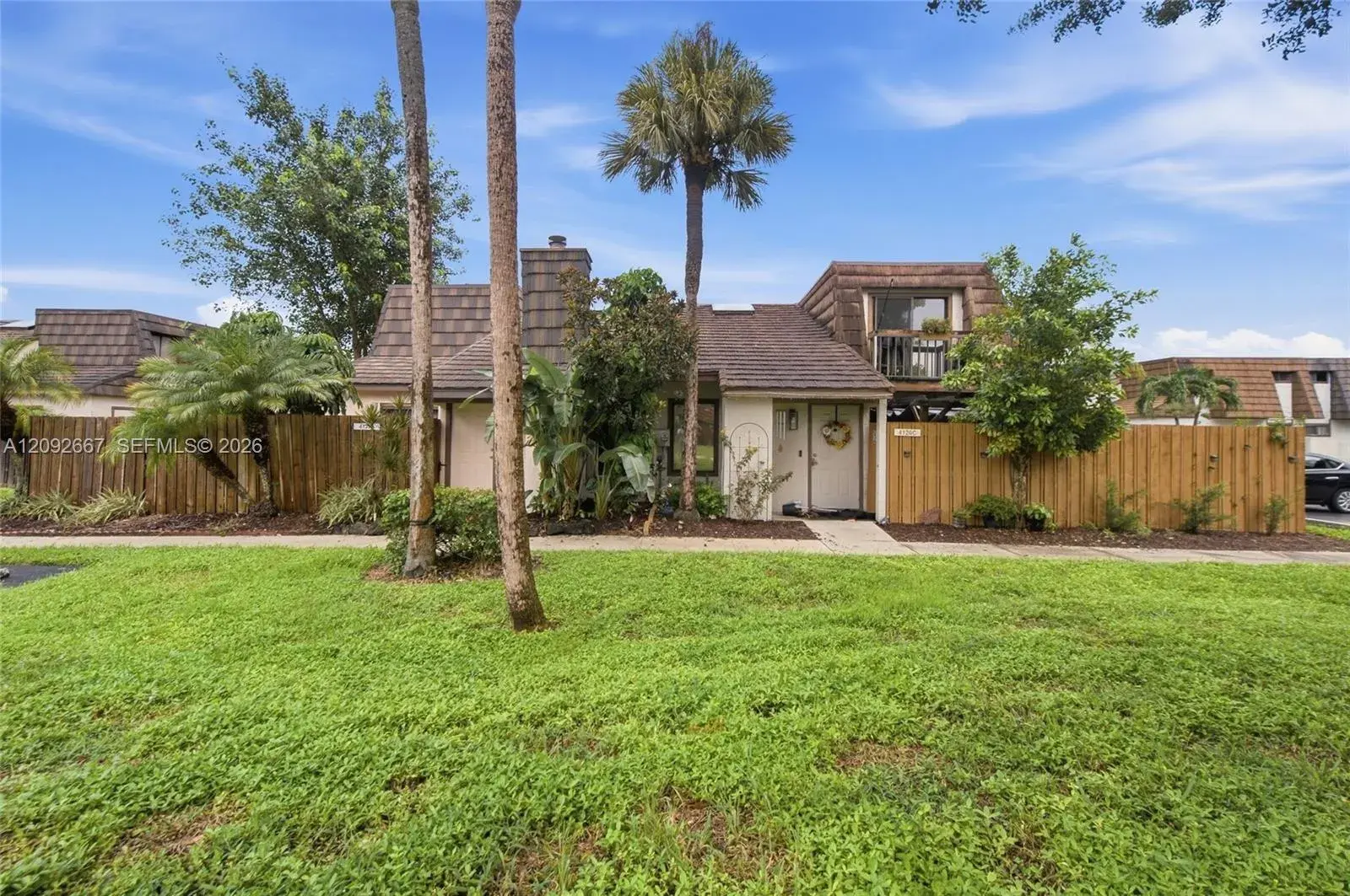 4120 Palm Bay Cir, West Palm Beach FL 33406