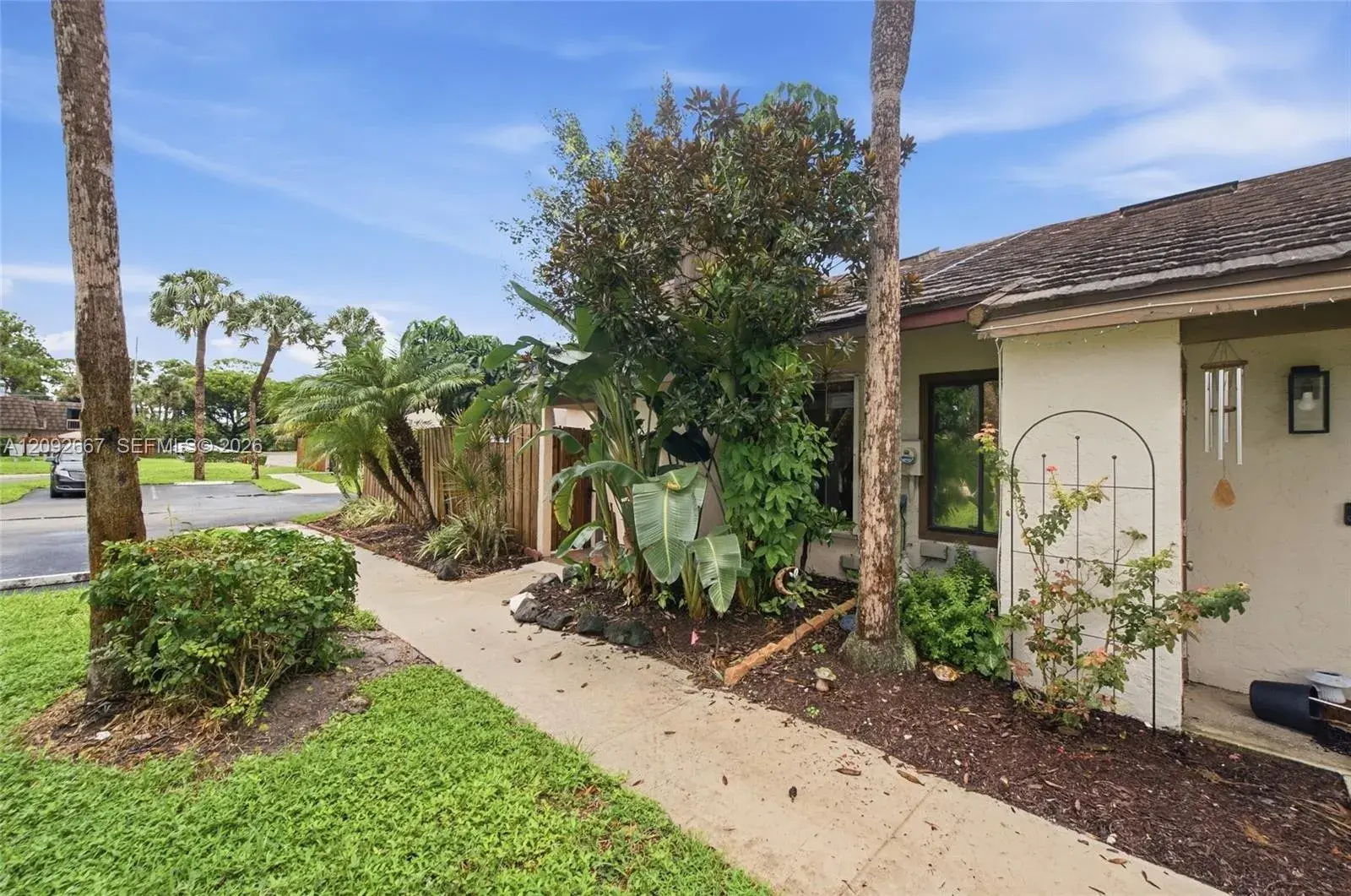 4120 Palm Bay Cir, West Palm Beach FL 33406