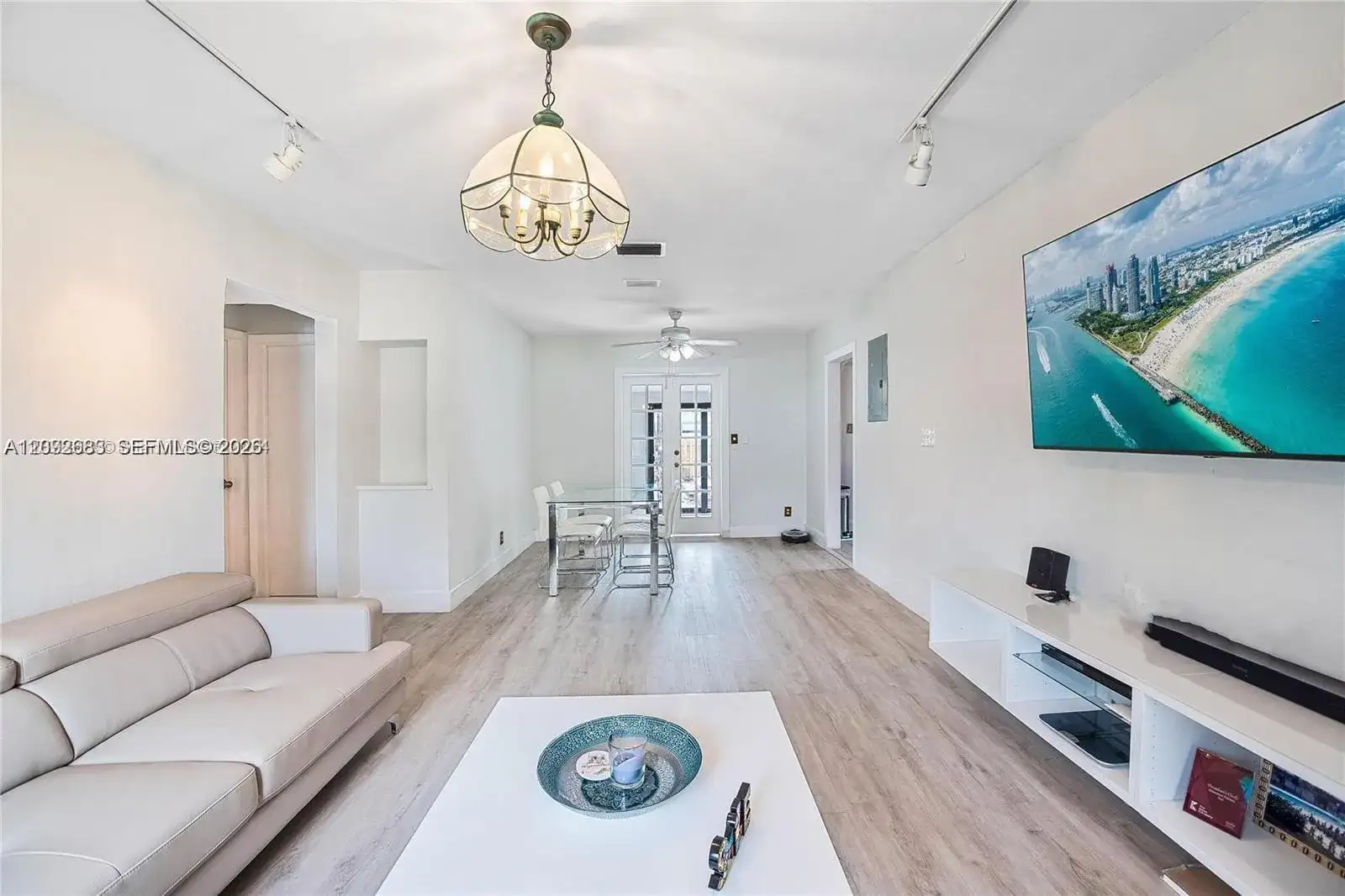2520 SW 20th St, Miami FL 33145 photo 5