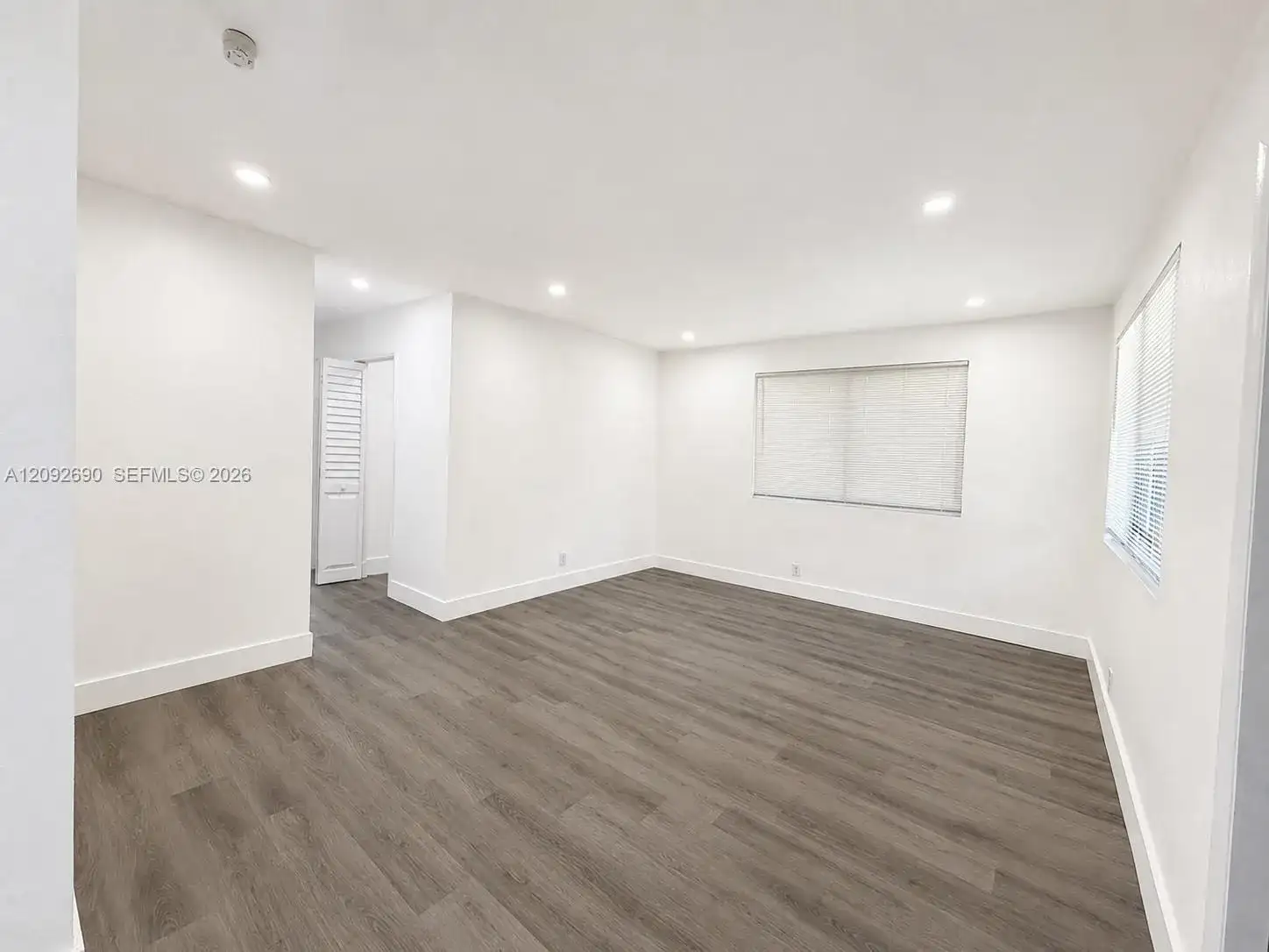 900 NW 8th Ave # 4, Pompano Beach FL 33060 photo 4