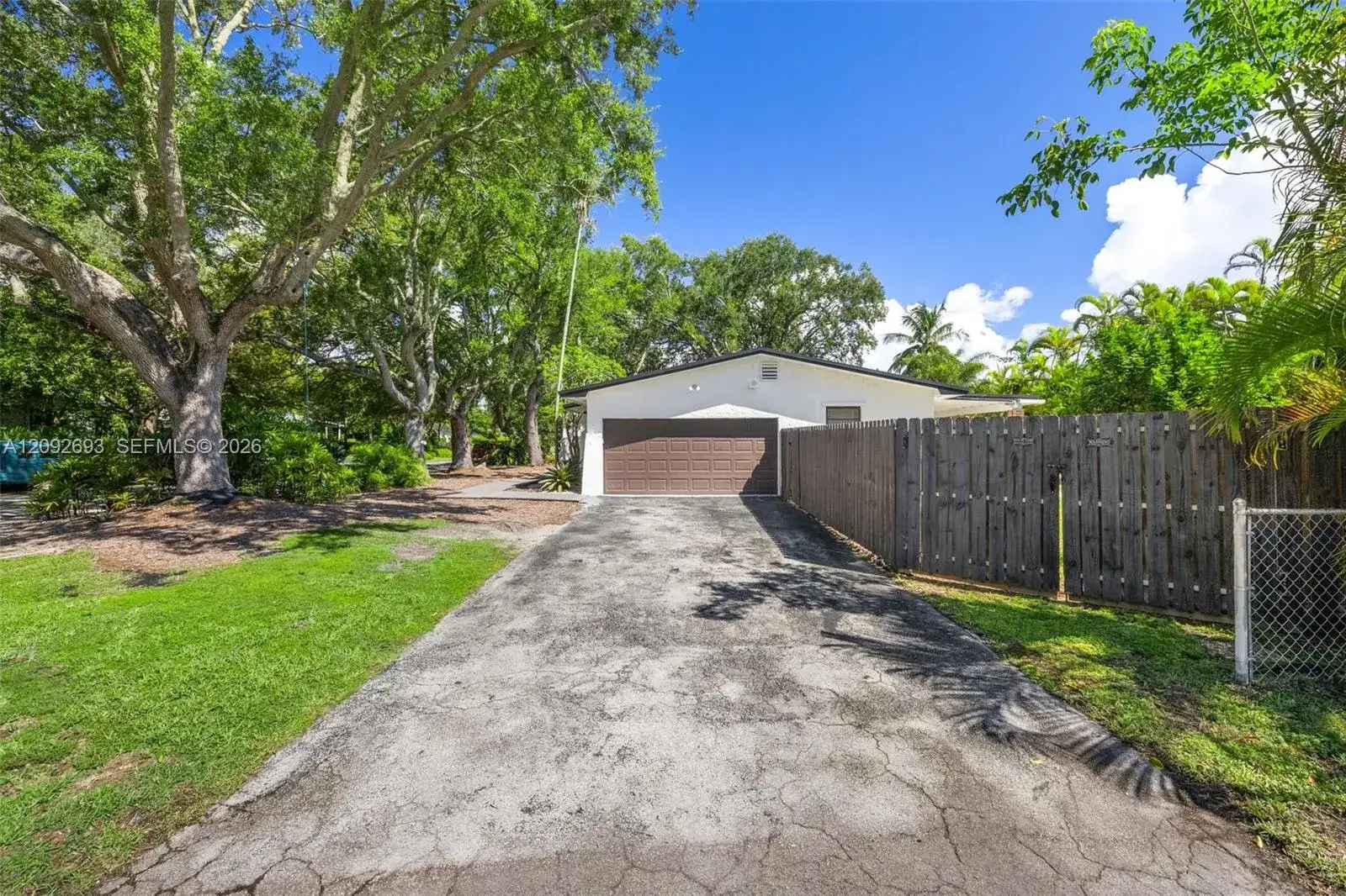 15545 SW 78th Pl, Palmetto Bay FL 33157 photo 4