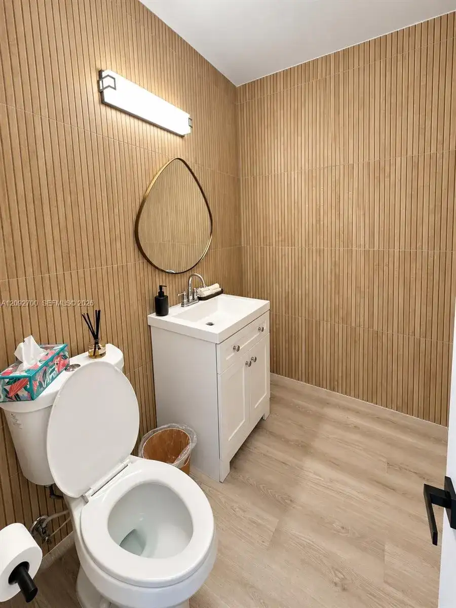 5801 SW 40th St # B, Miami FL 33155 photo 5