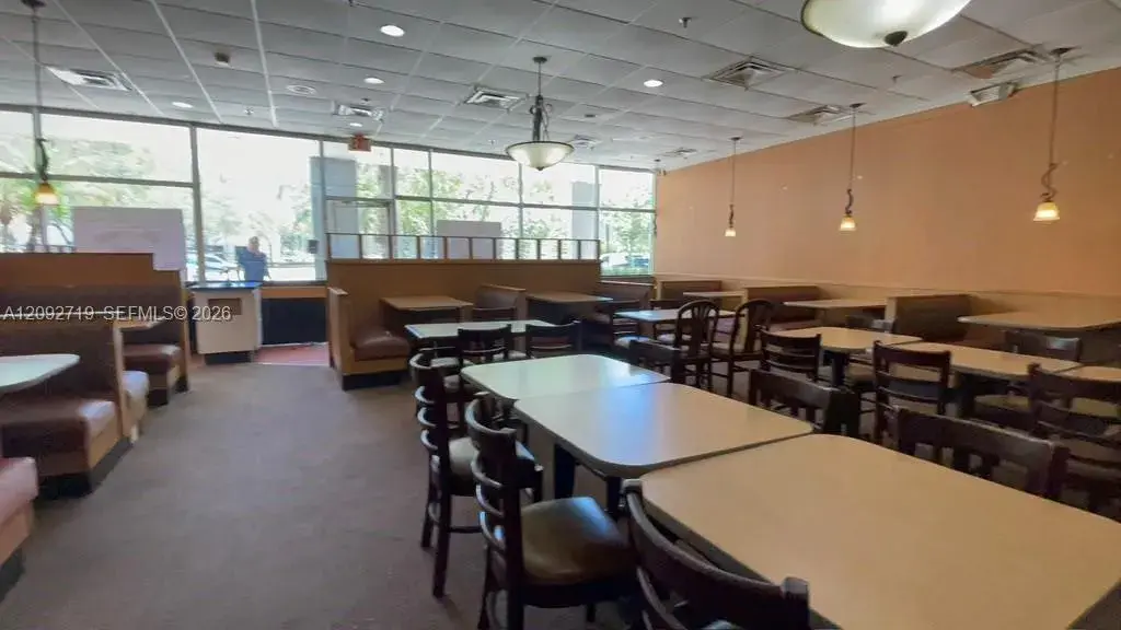 18279 Pines Blvd, Pembroke Pines FL 33029