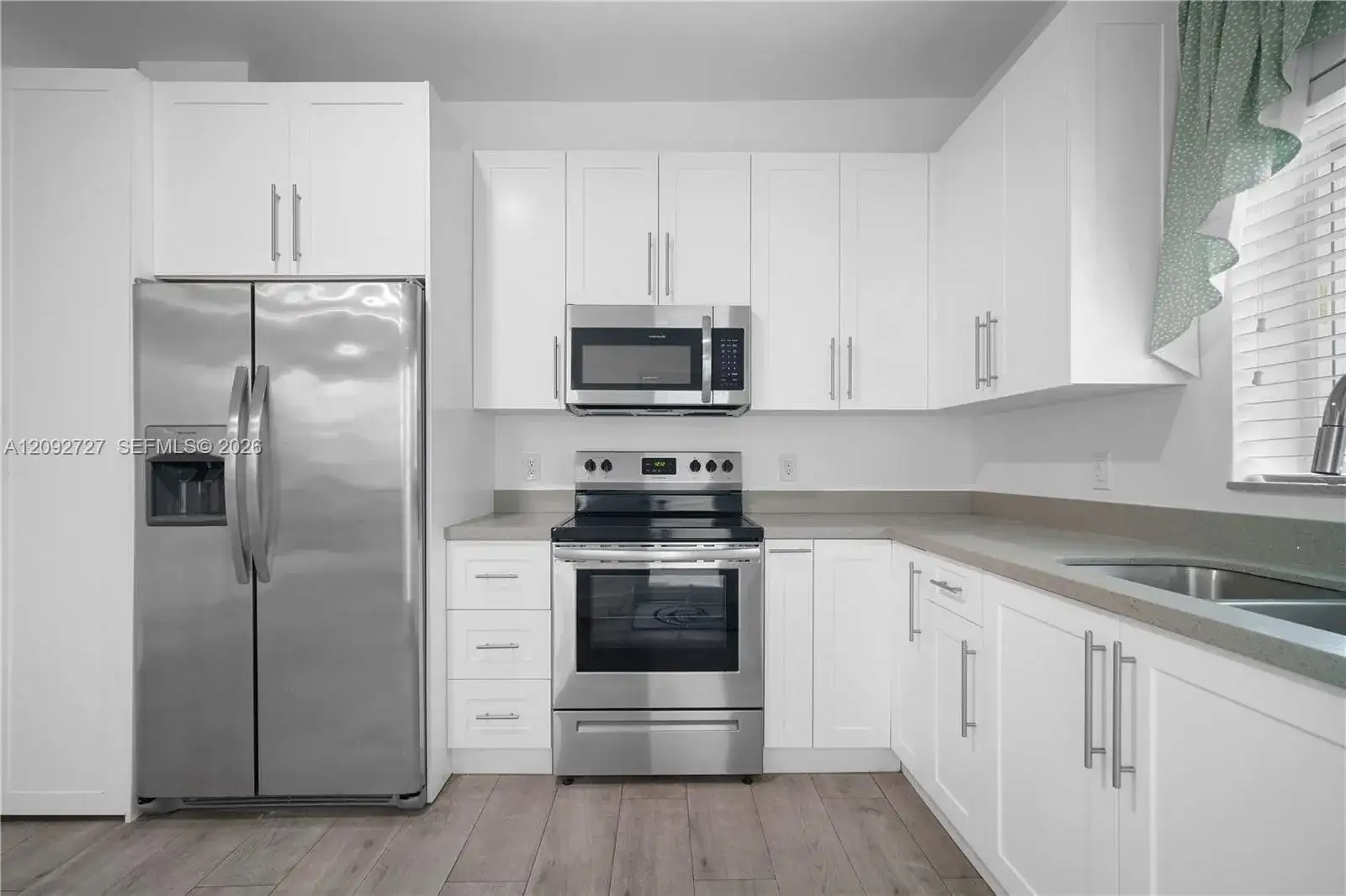 836 NW 33rd Ave # B, Miami FL 33125 photo 3