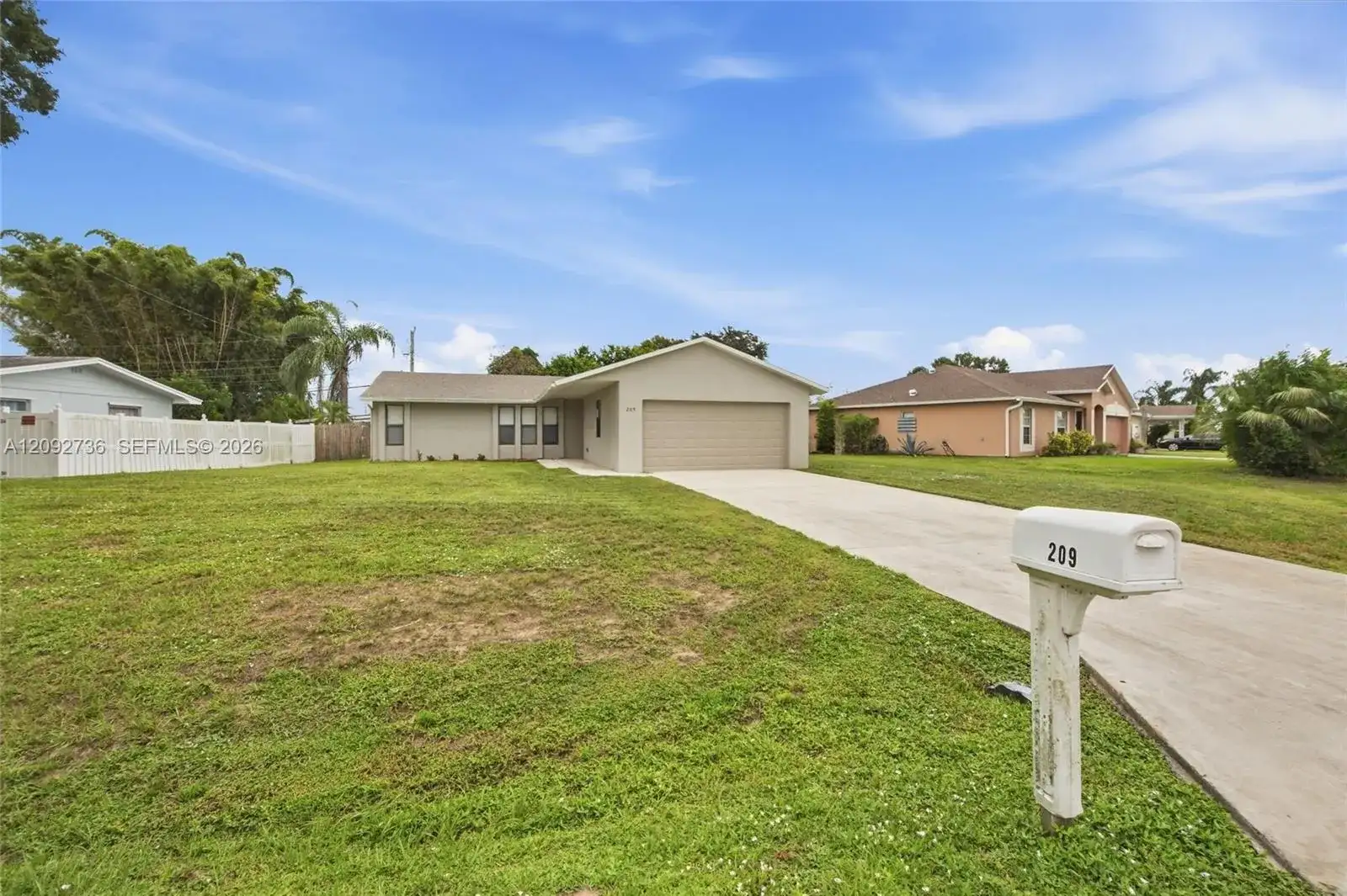 209 W Arbor Ave, Port St. Lucie FL 34952 photo 2
