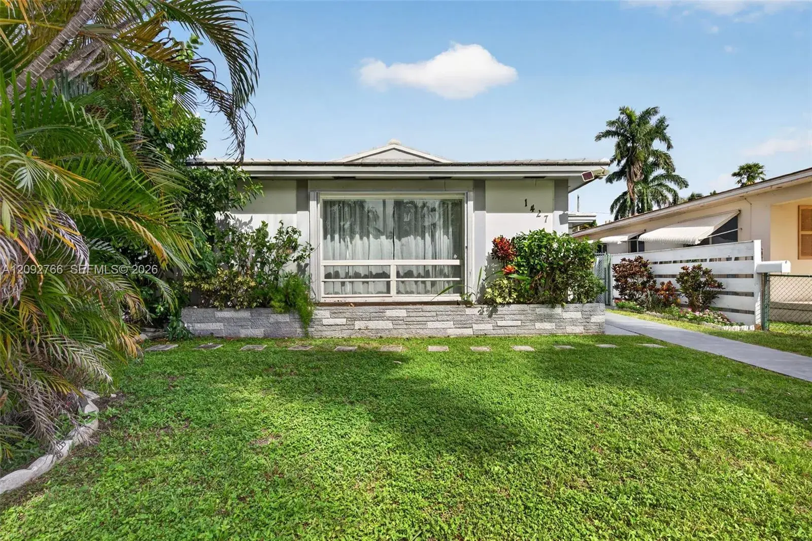 1427 Hollywood Blvd, Hollywood FL 33020