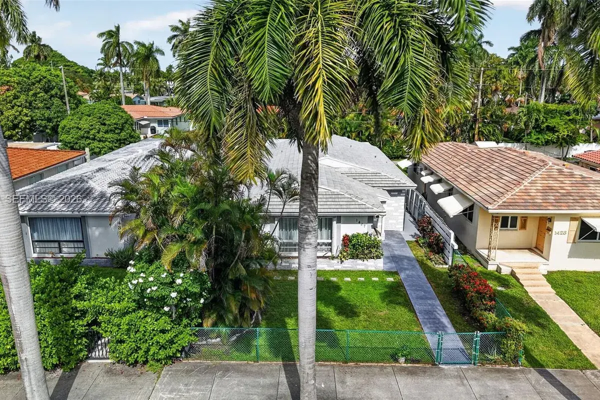 1427 Hollywood Blvd, Hollywood FL 33020