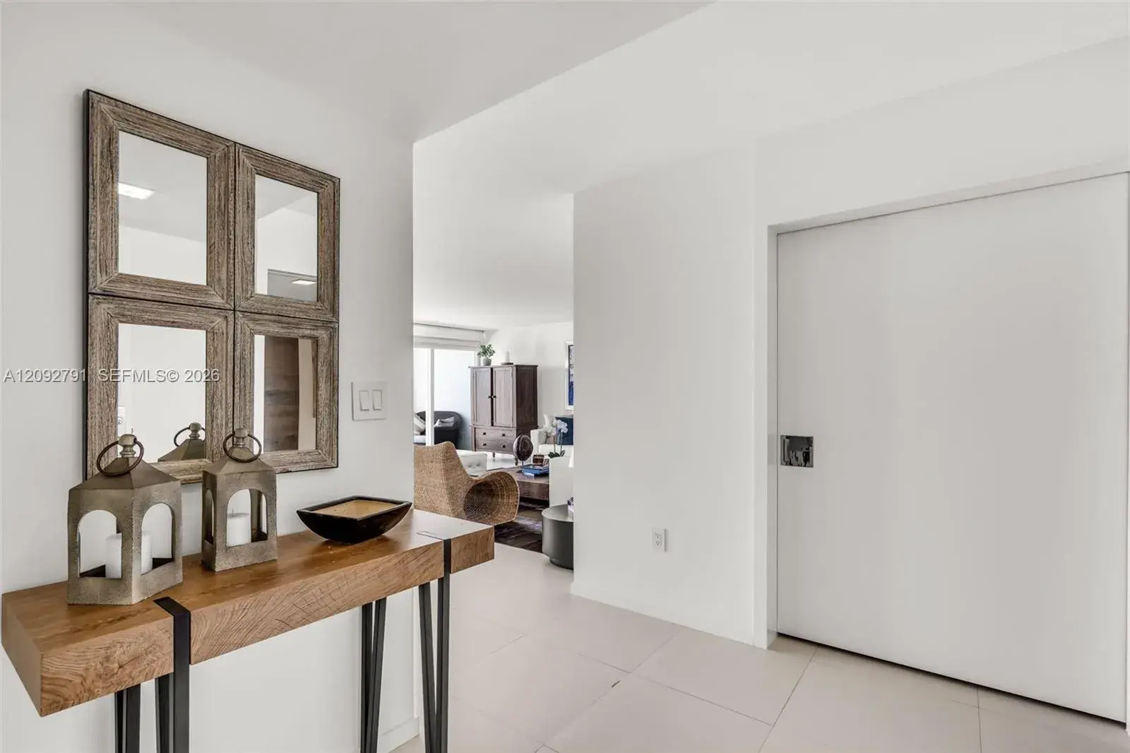 881 Ocean Dr # 20E, Key Biscayne FL 33149