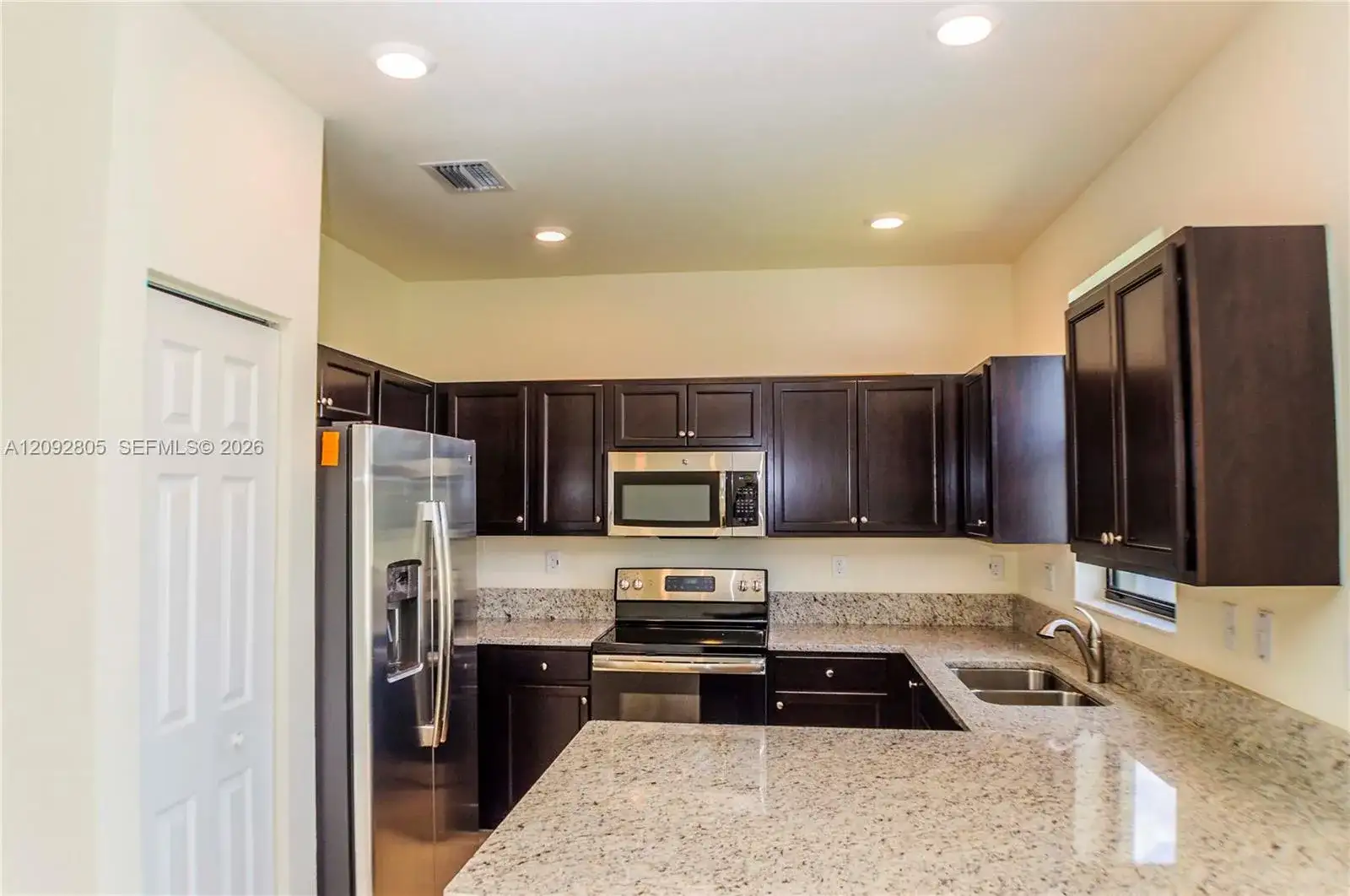3309 W 94th Ter # 3309, Hialeah FL 33018 photo 4