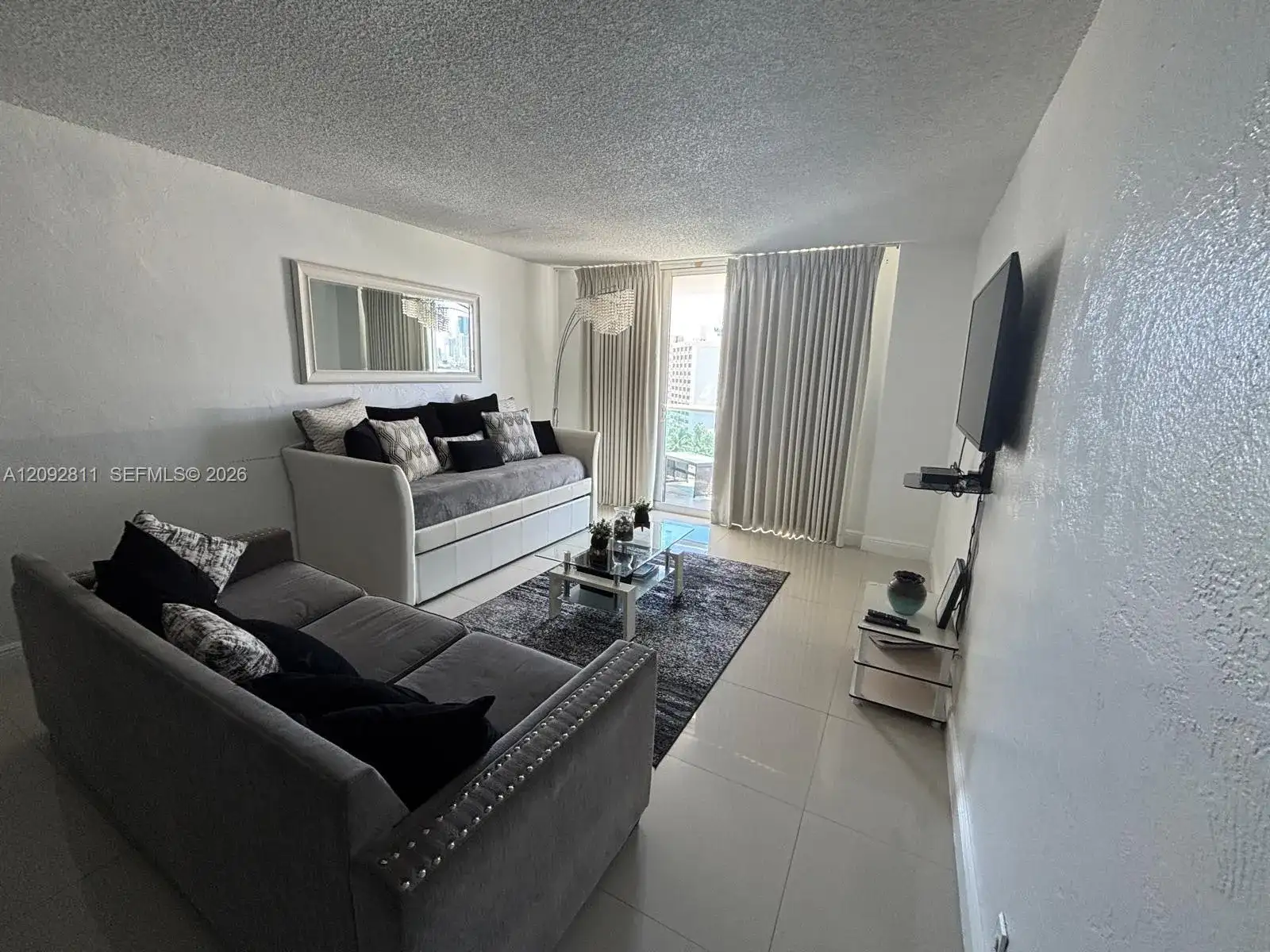 19370 Collins Ave # 1021, Sunny Isles Beach FL 33160 photo 2