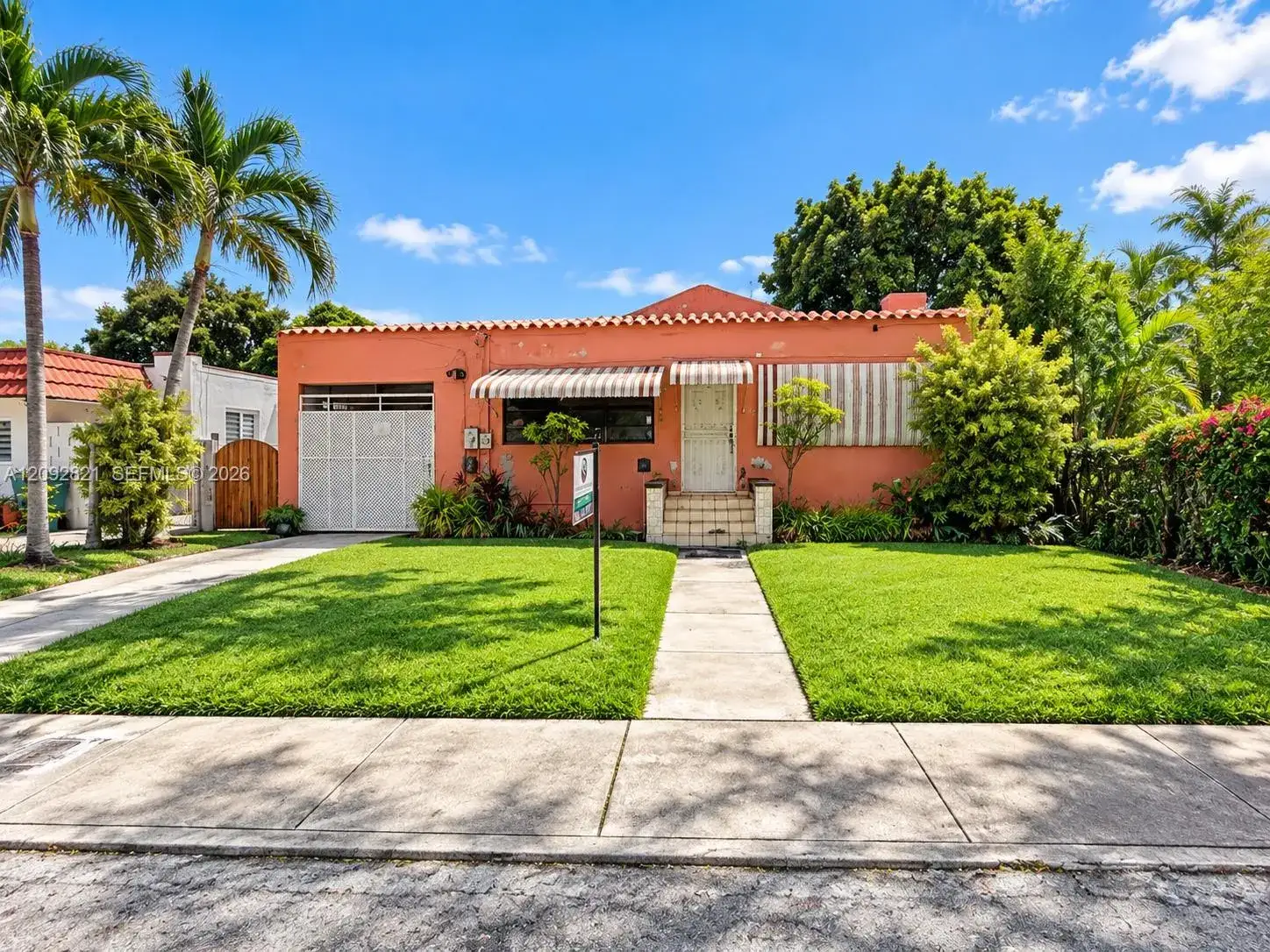 1768 NW 6th St, Miami FL 33125