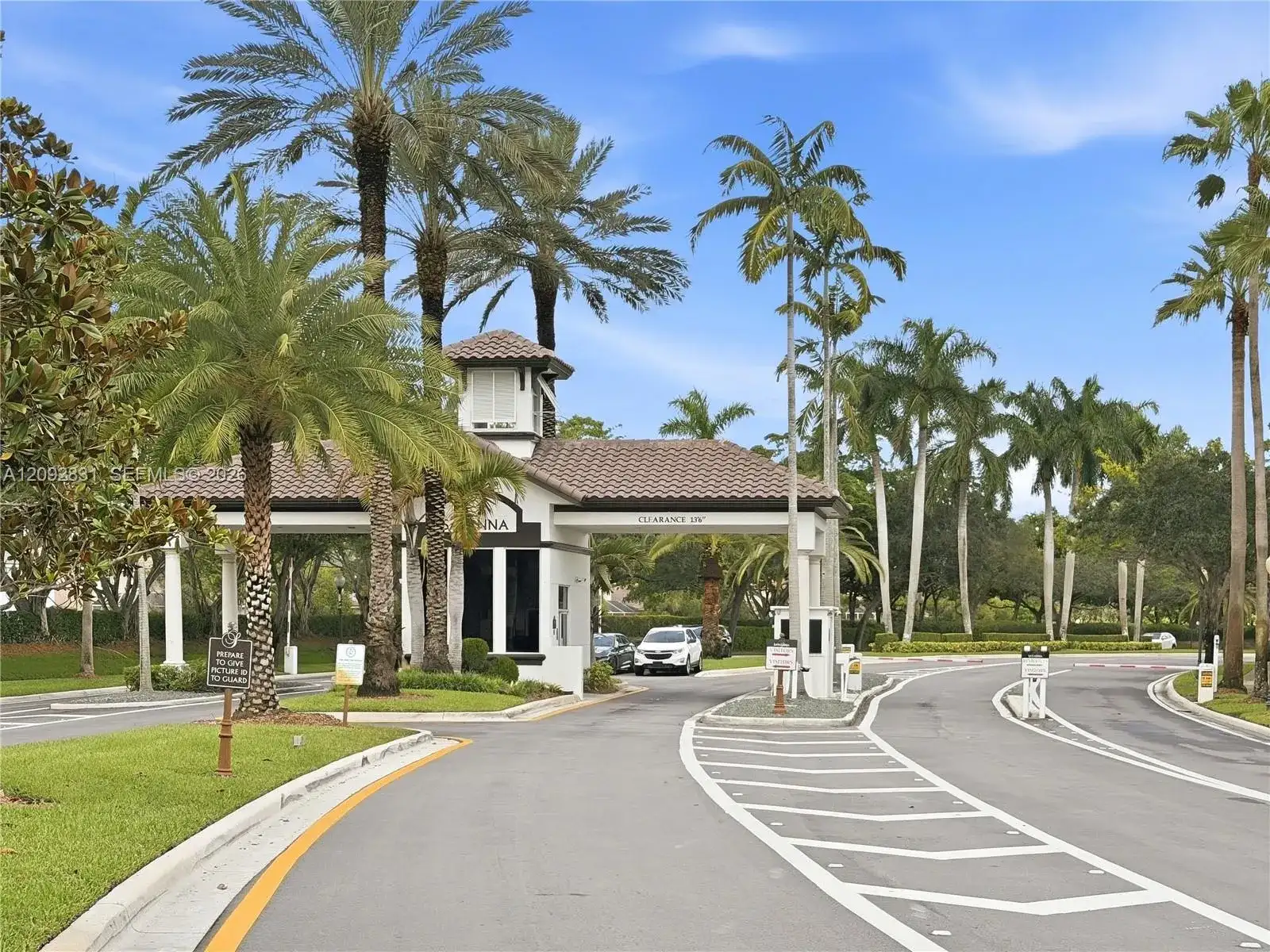 1612 Blue Jay Cir, Weston FL 33327 photo 2