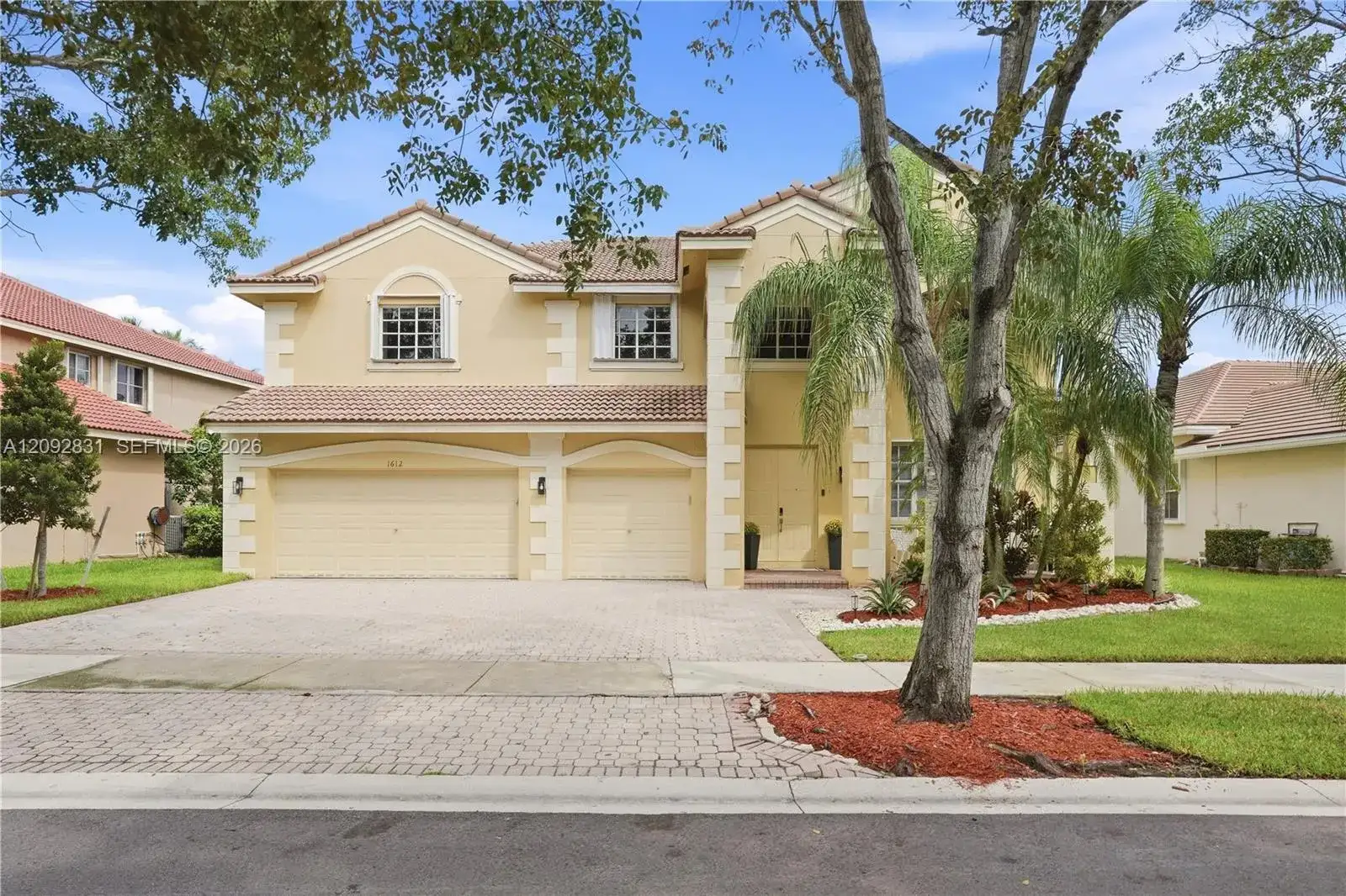 1612 Blue Jay Cir, Weston FL 33327 photo 3