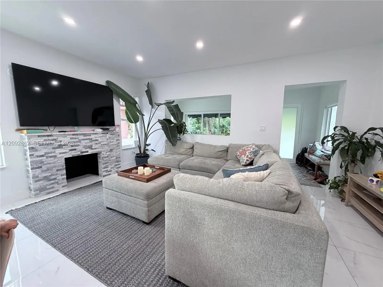 360 SW 20th Rd, Miami FL 33129
