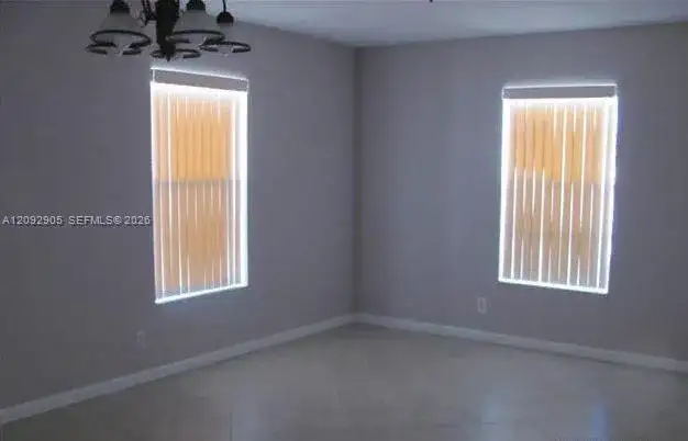 1050 NW 4th St, Boynton Beach FL 33435 photo 2
