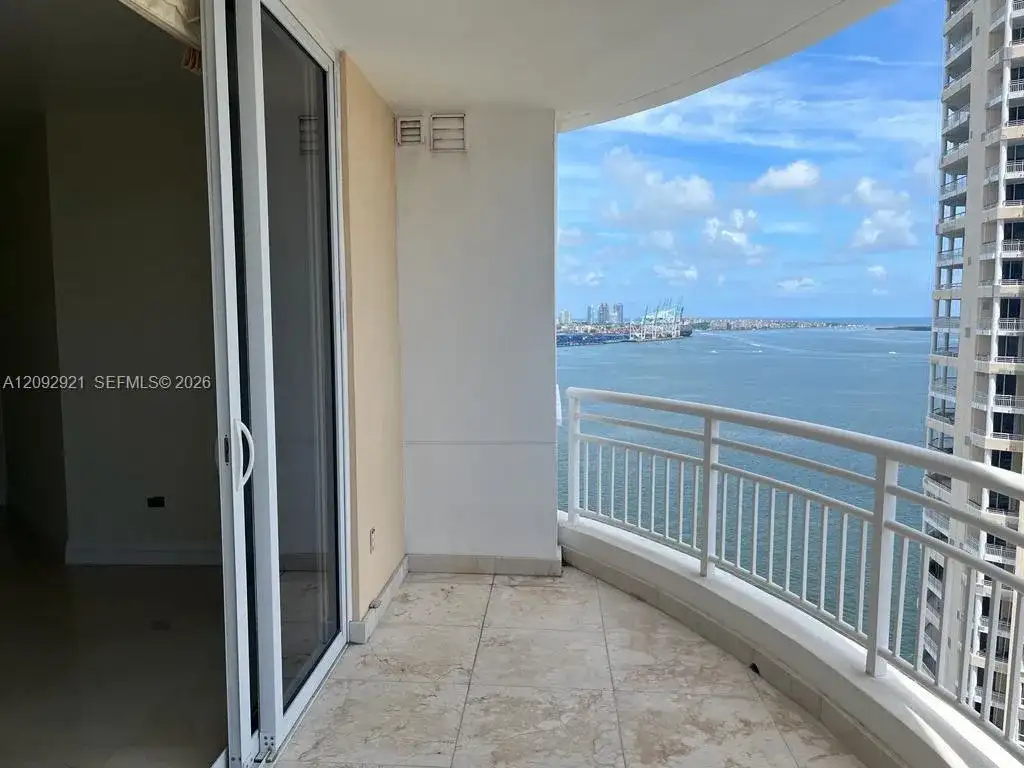 848 Brickell Key Dr # 2303, Miami FL 33131 photo 5