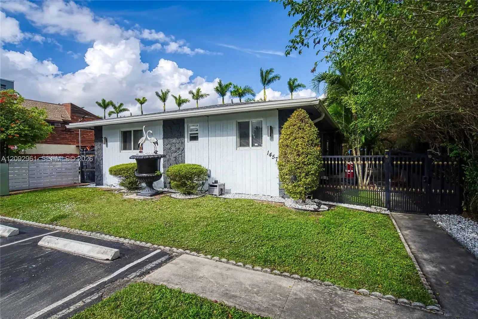 1457 Atlantic Shores Blvd # 2, Hallandale Beach FL 33009 photo 2