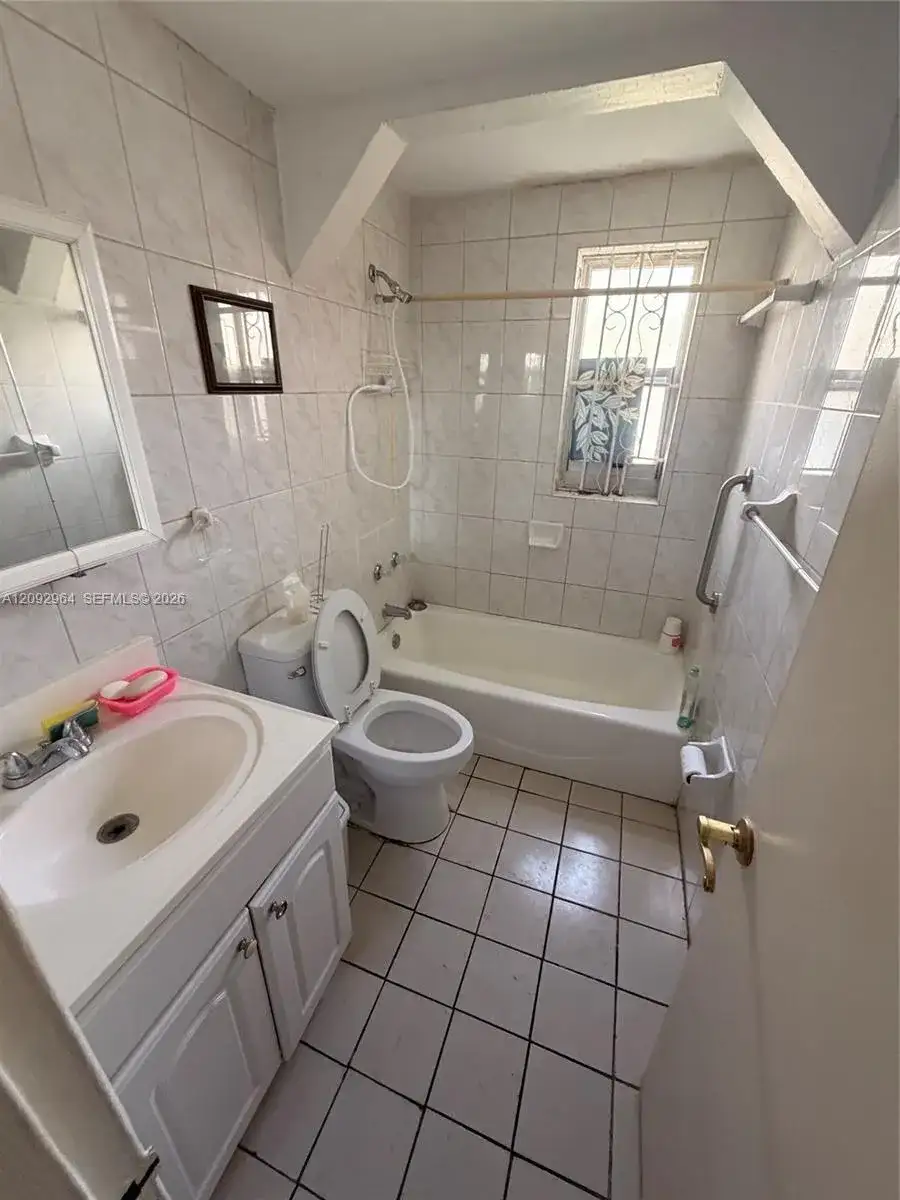 3410 SW 9th St # 2A, Miami FL 33135 photo 4