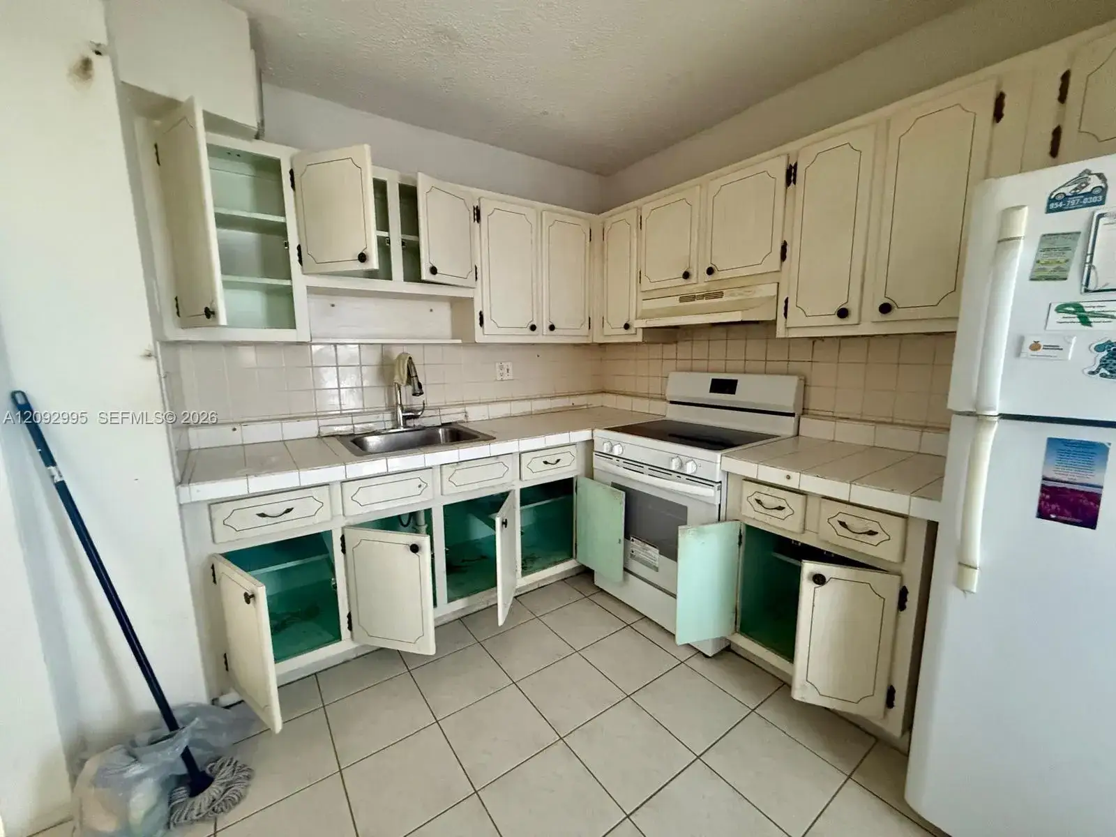 1501 NW 43rd Ave # 206, Lauderhill FL 33313