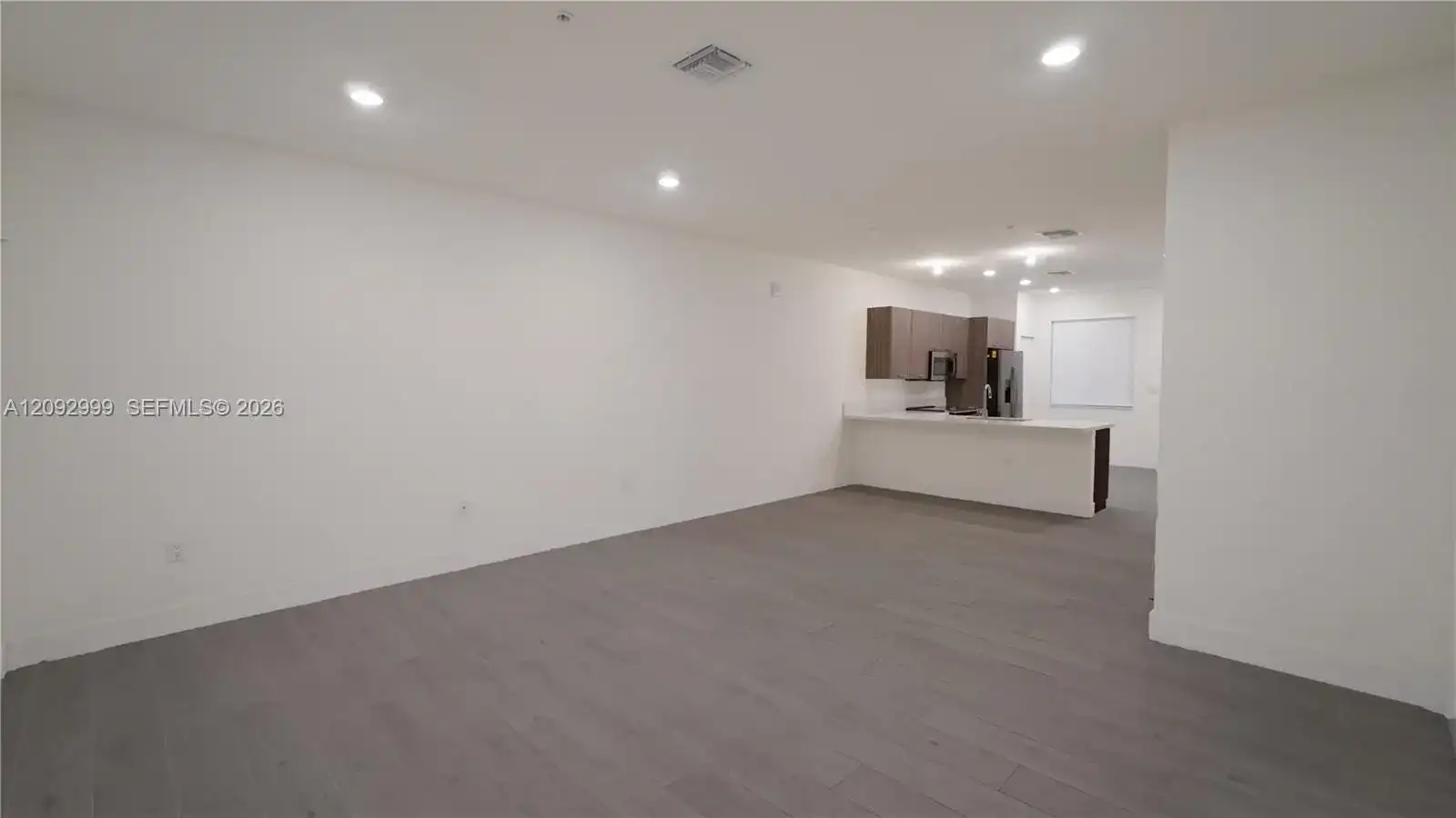 10270 NW 66th St # 104, Doral FL 33178