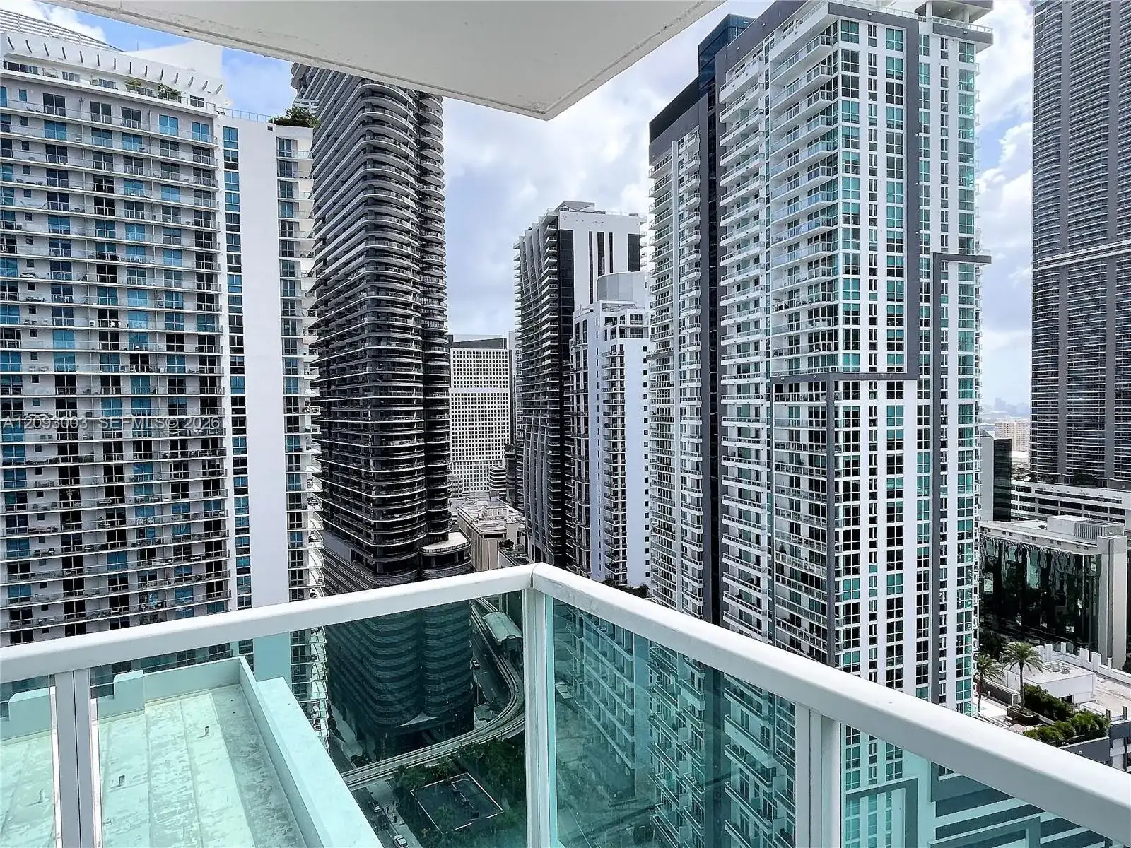 1250 S Miami Ave # 2906, Miami FL 33130 photo 2
