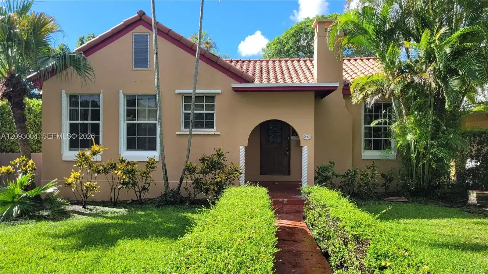3666 SW 13th Ter, Miami FL 33145 photo 2